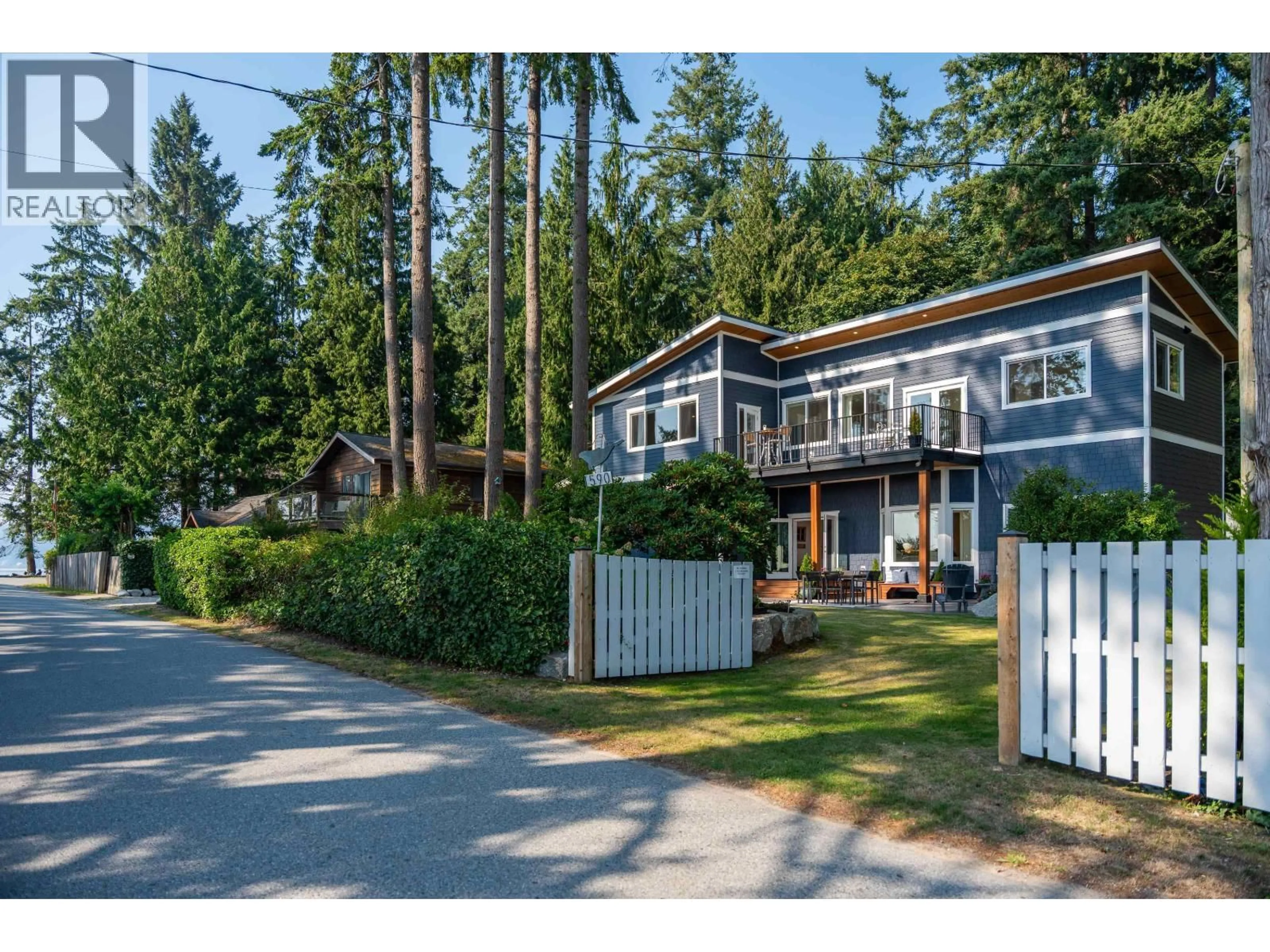 A pic from outside/outdoor area/front of a property/back of a property/a pic from drone, street for 1590 OCEAN BEACH, Gibsons British Columbia V0N1V5
