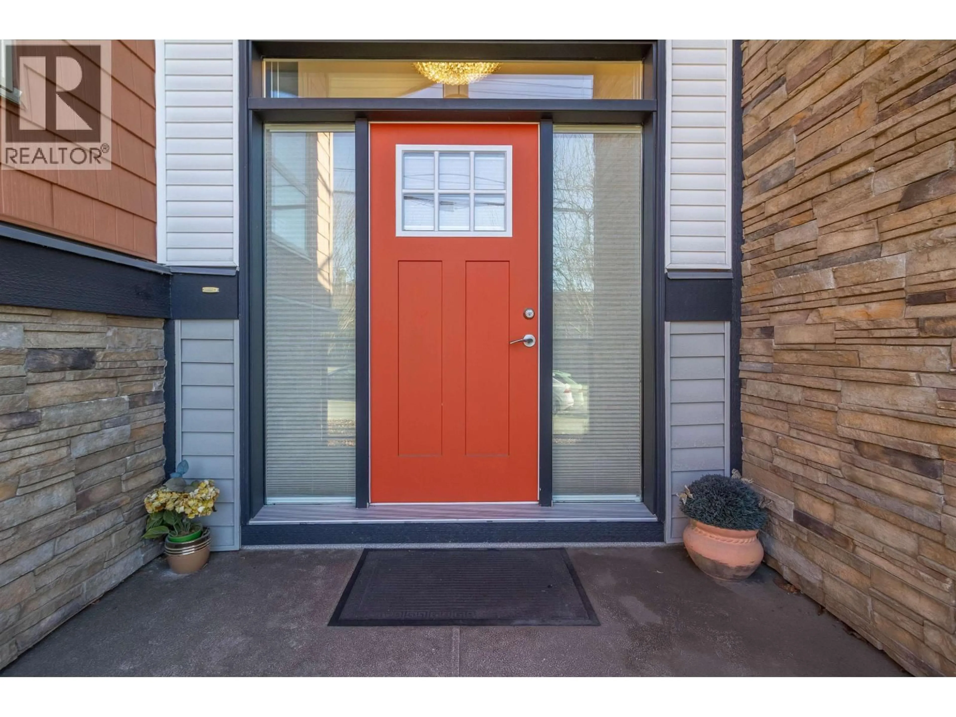 Indoor entryway for 13712 232 STREET, Maple Ridge British Columbia V4R0H1