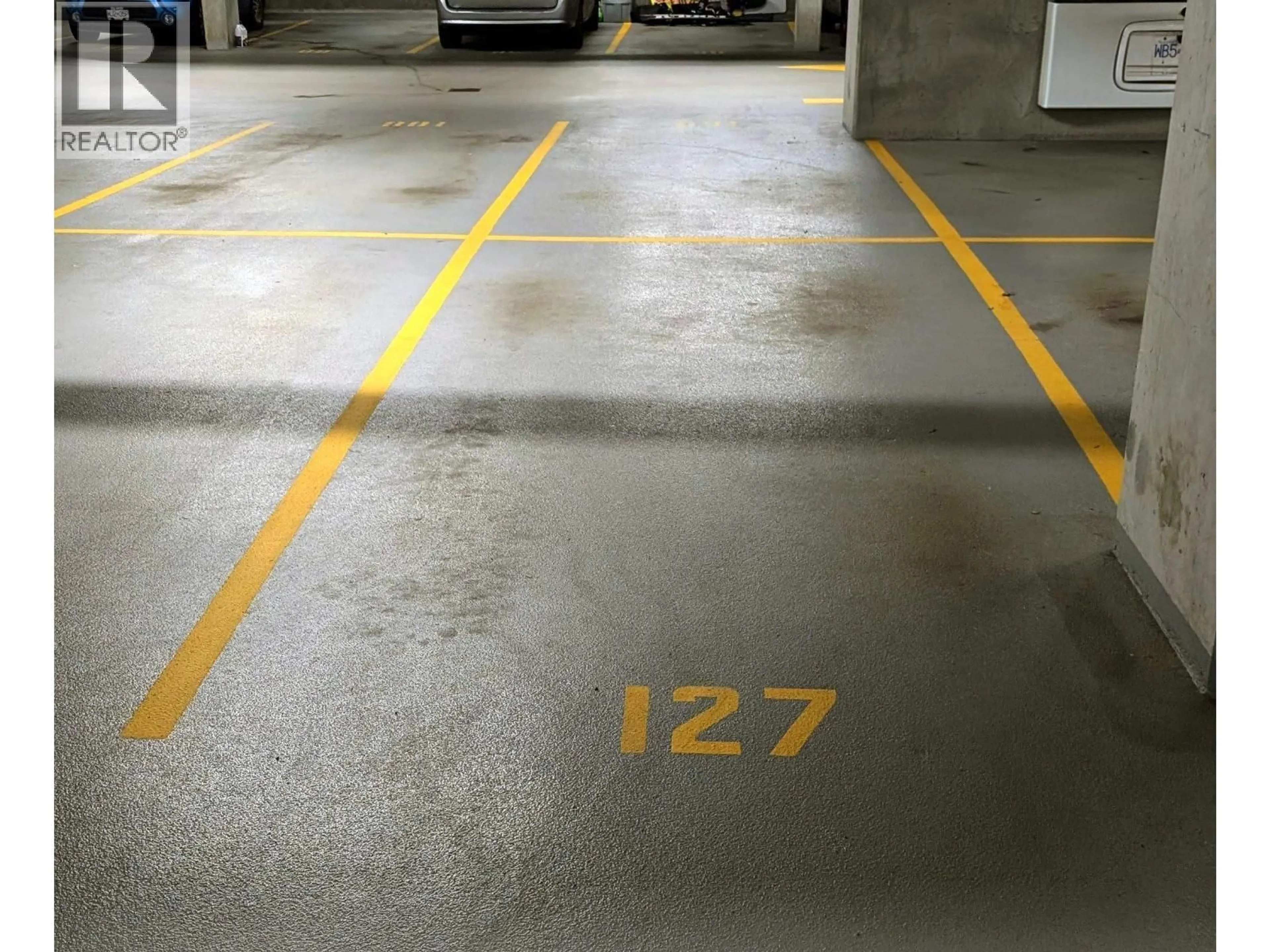 Parking for 1703 - 4250 DAWSON STREET, Burnaby British Columbia V5C4B1