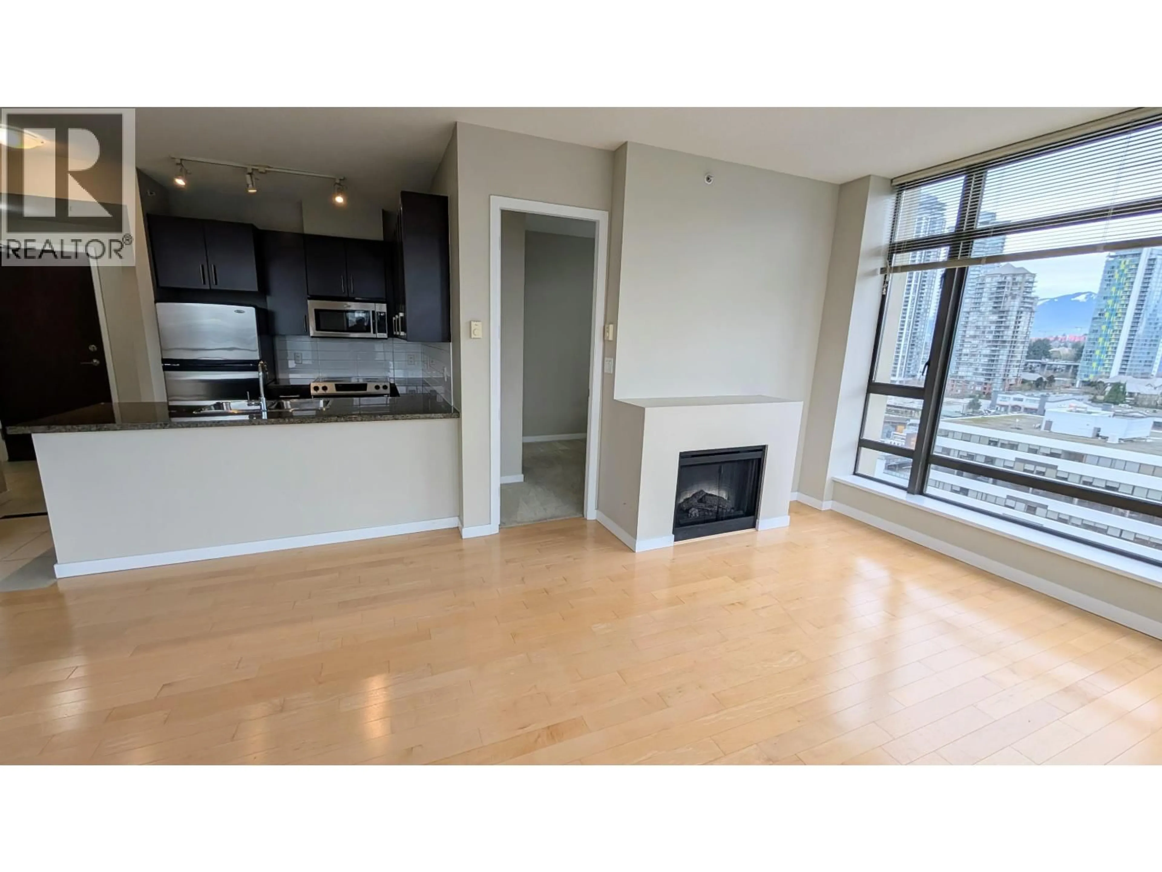 A pic of a room for 1703 - 4250 DAWSON STREET, Burnaby British Columbia V5C4B1