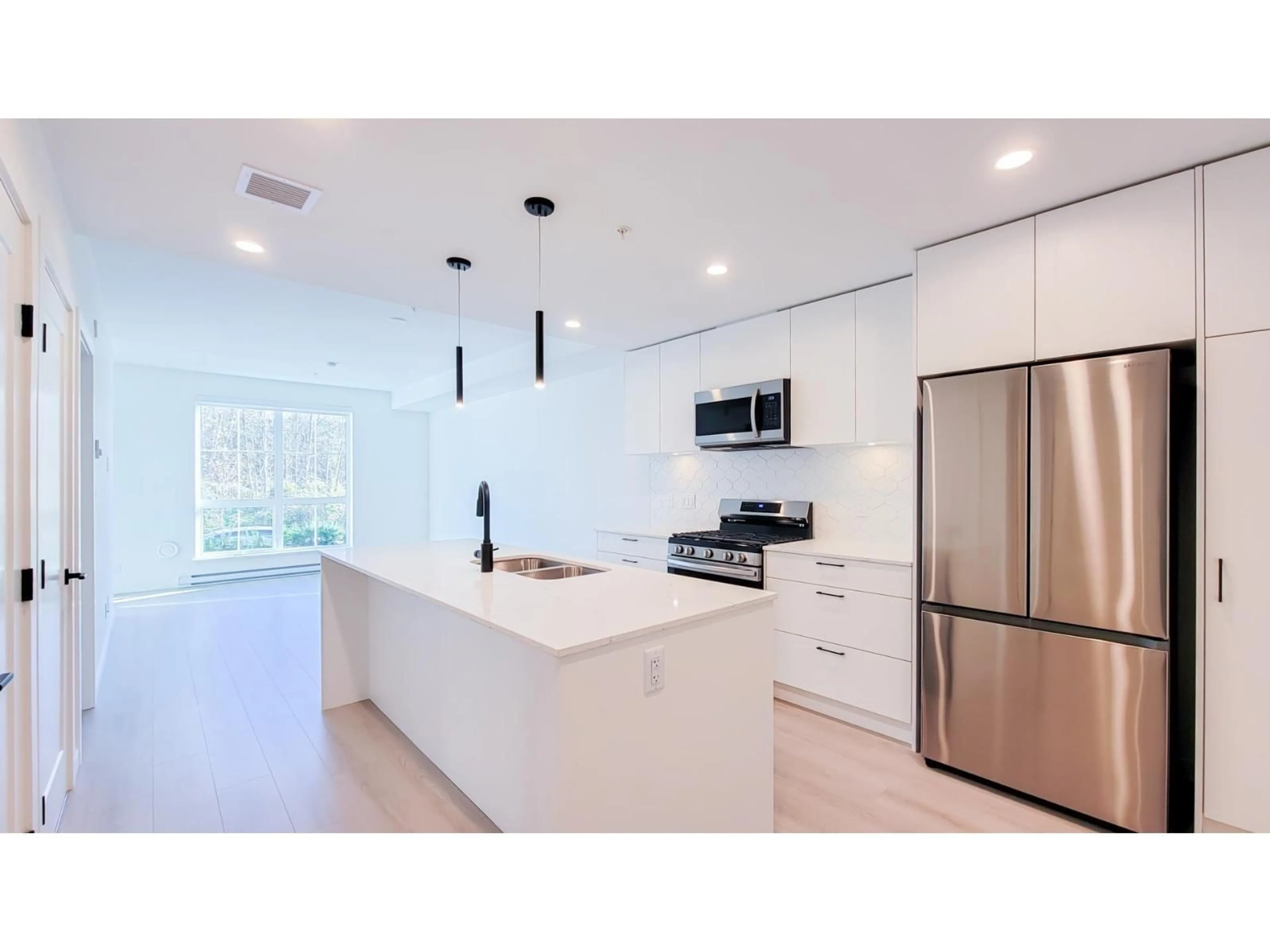 Open concept kitchen, unknown for B306 - 20078 85 AVENUE, Langley British Columbia V2Y3Z3