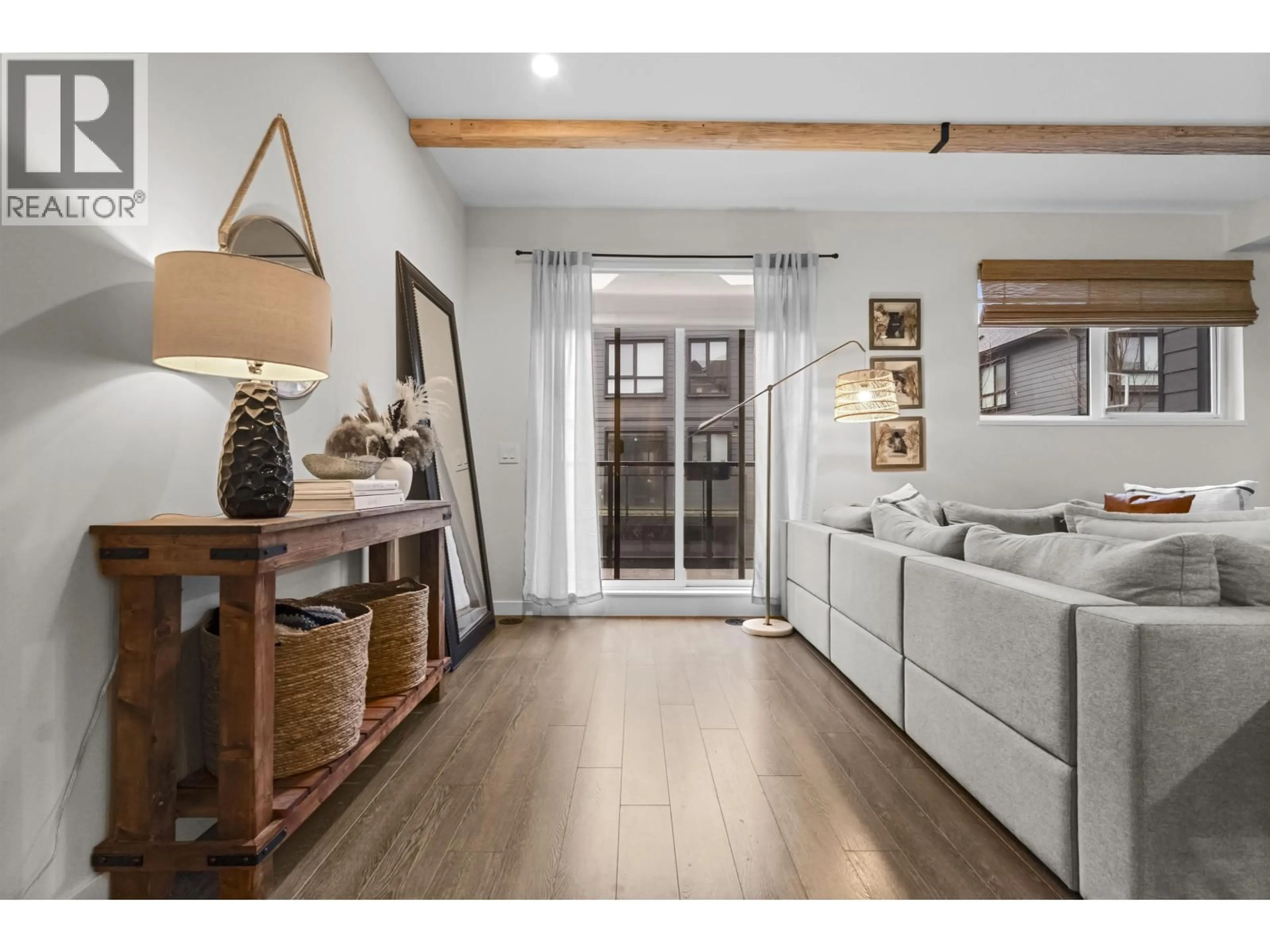 Indoor entryway for 147 - 4738 HEMLOCK WAY, Tsawwassen British Columbia V4M0E3