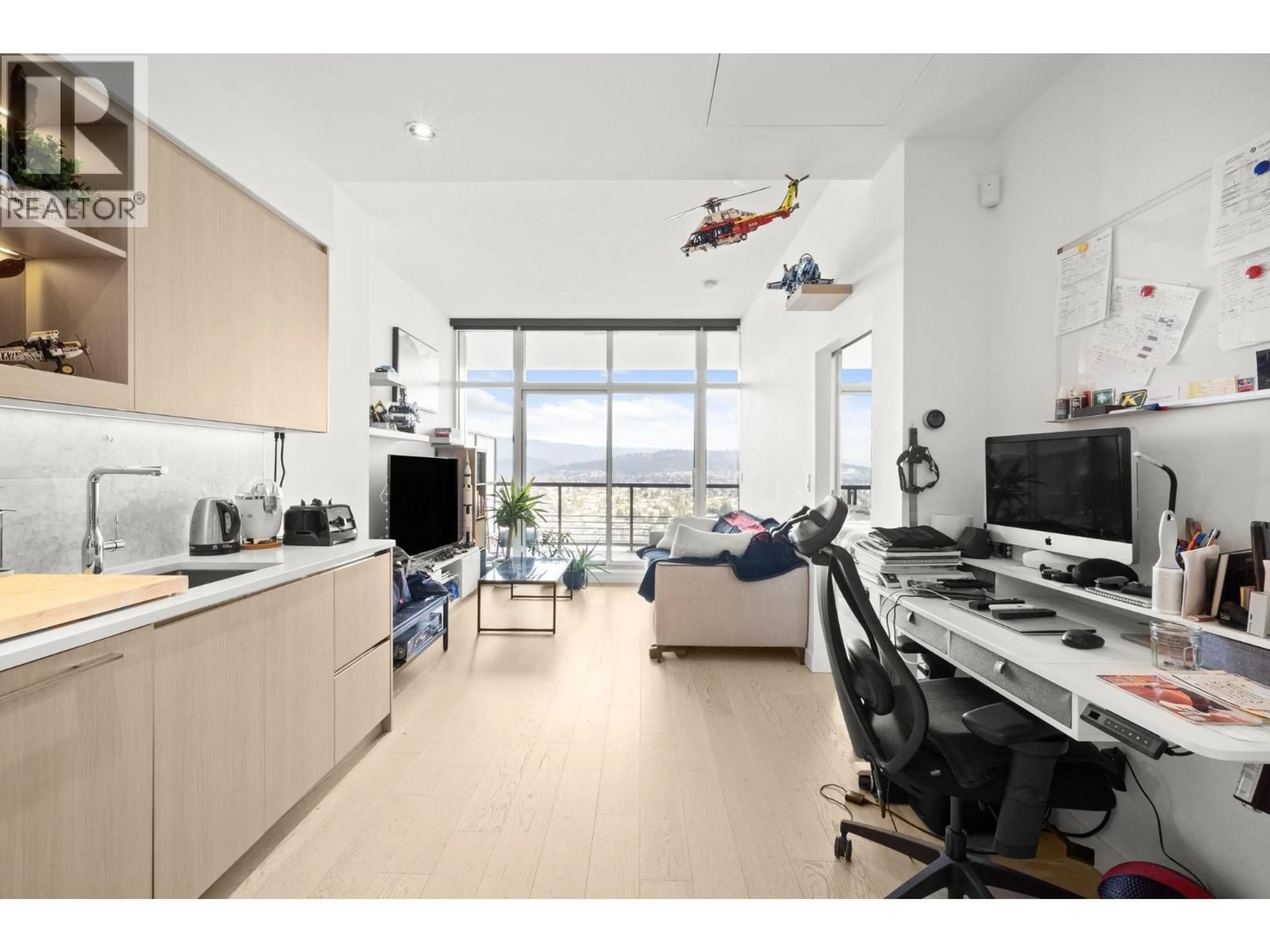 A pic of a room for 4406 - 4720 LOUGHEED HIGHWAY, Burnaby British Columbia V5C0M8