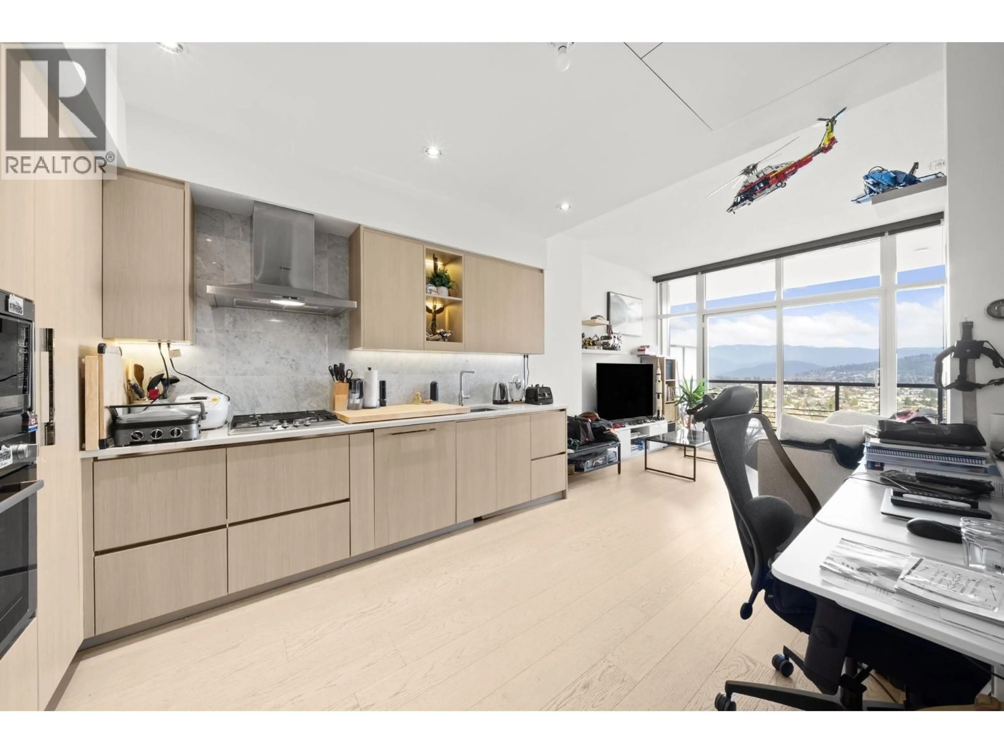 Unknown for 4406 - 4720 LOUGHEED HIGHWAY, Burnaby British Columbia V5C0M8