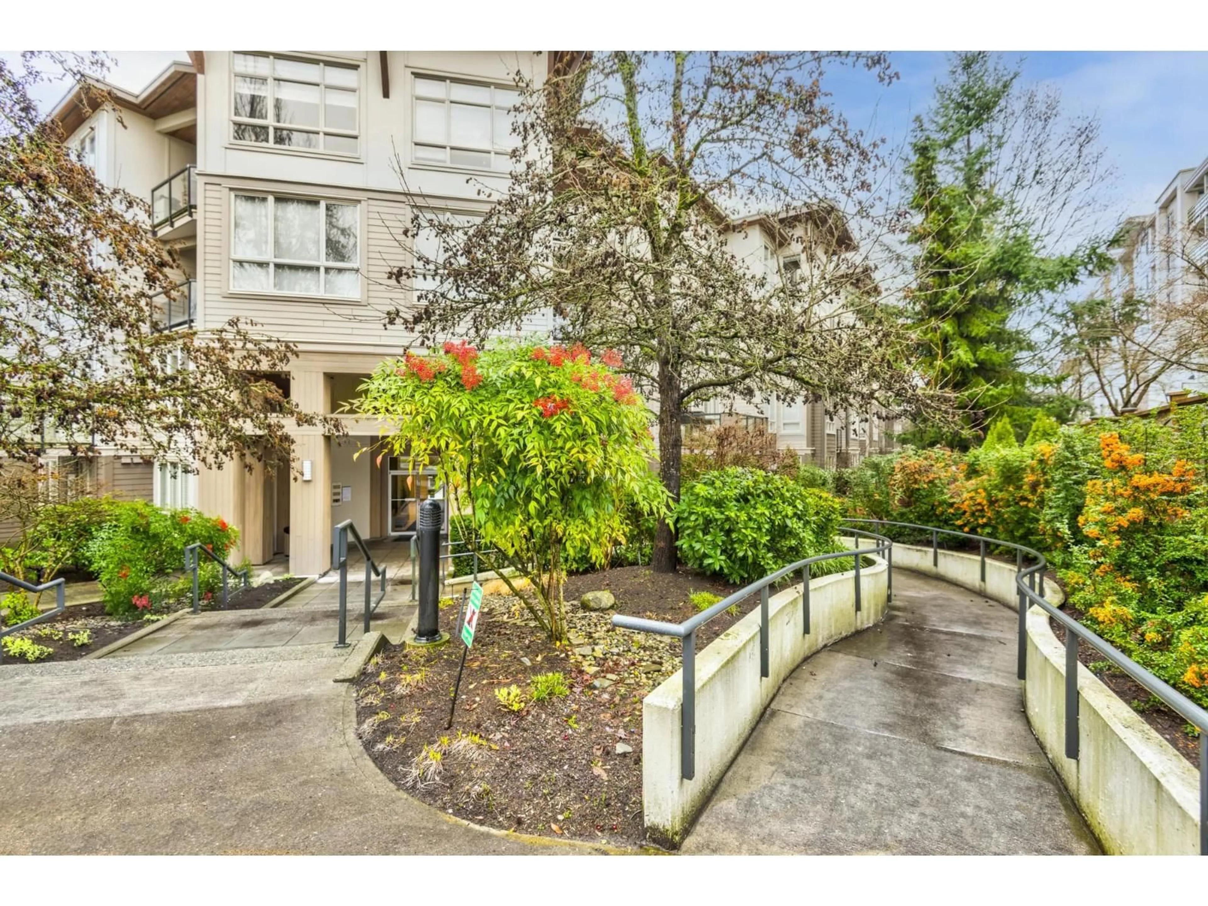 Unknown for 410 - 15918 26 AVENUE, Surrey British Columbia V3Z5K3