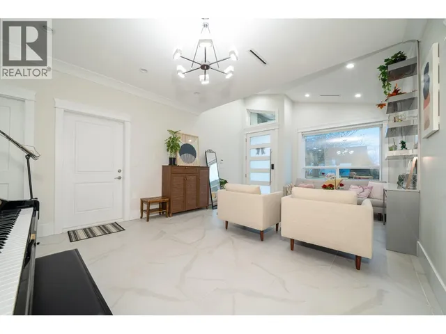5180 LORRAINE AVENUE, Burnaby 5