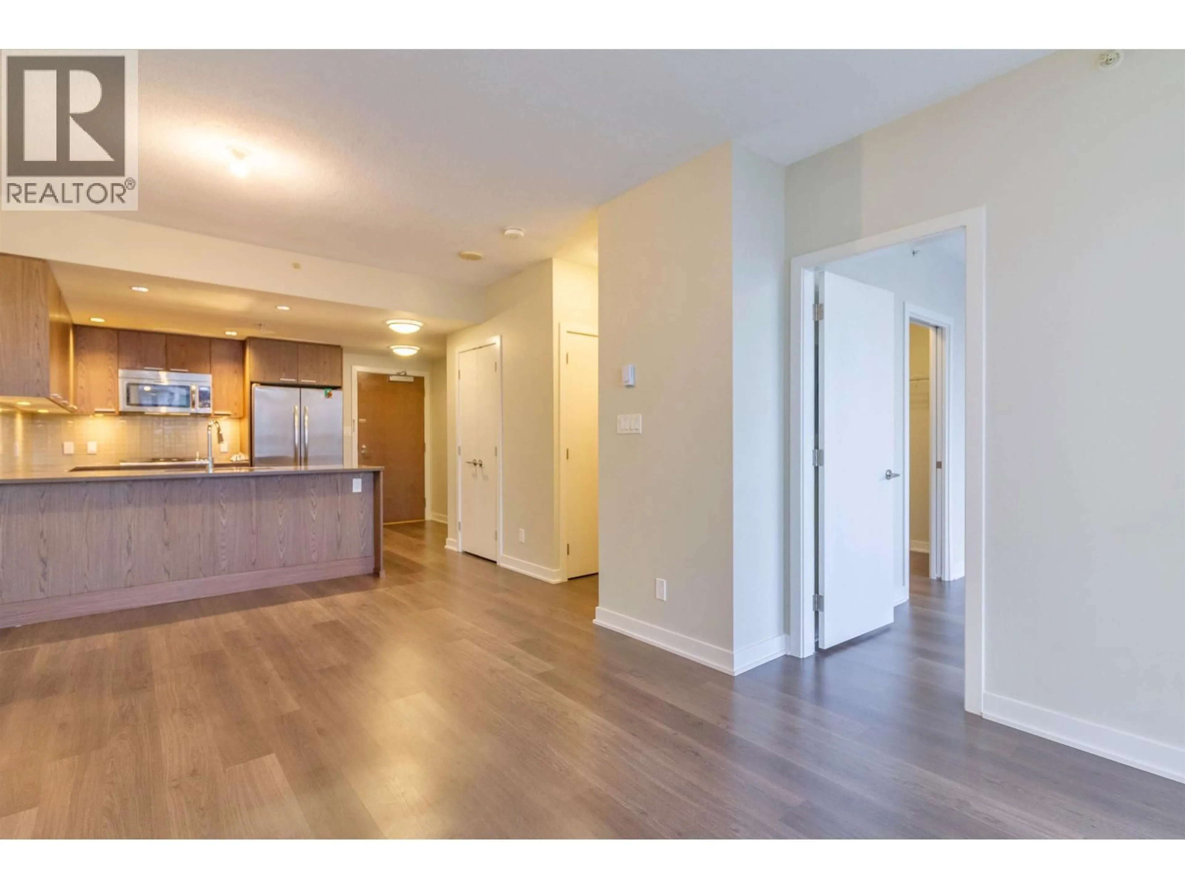 Unknown for 2703 - 2975 ATLANTIC AVENUE, Coquitlam British Columbia V3B0C5