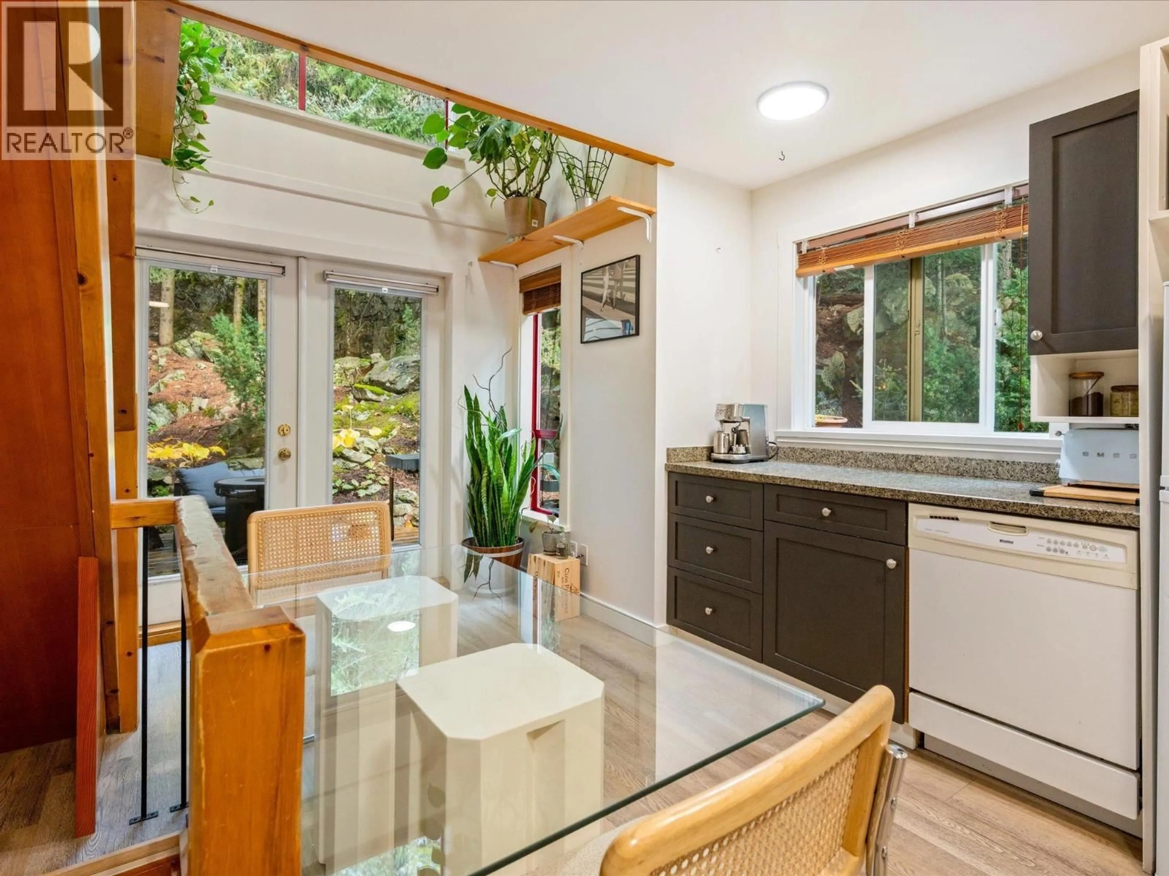 Open concept kitchen, unknown for 9 - 2101 WHISTLER ROAD, Whistler British Columbia V8E0R3