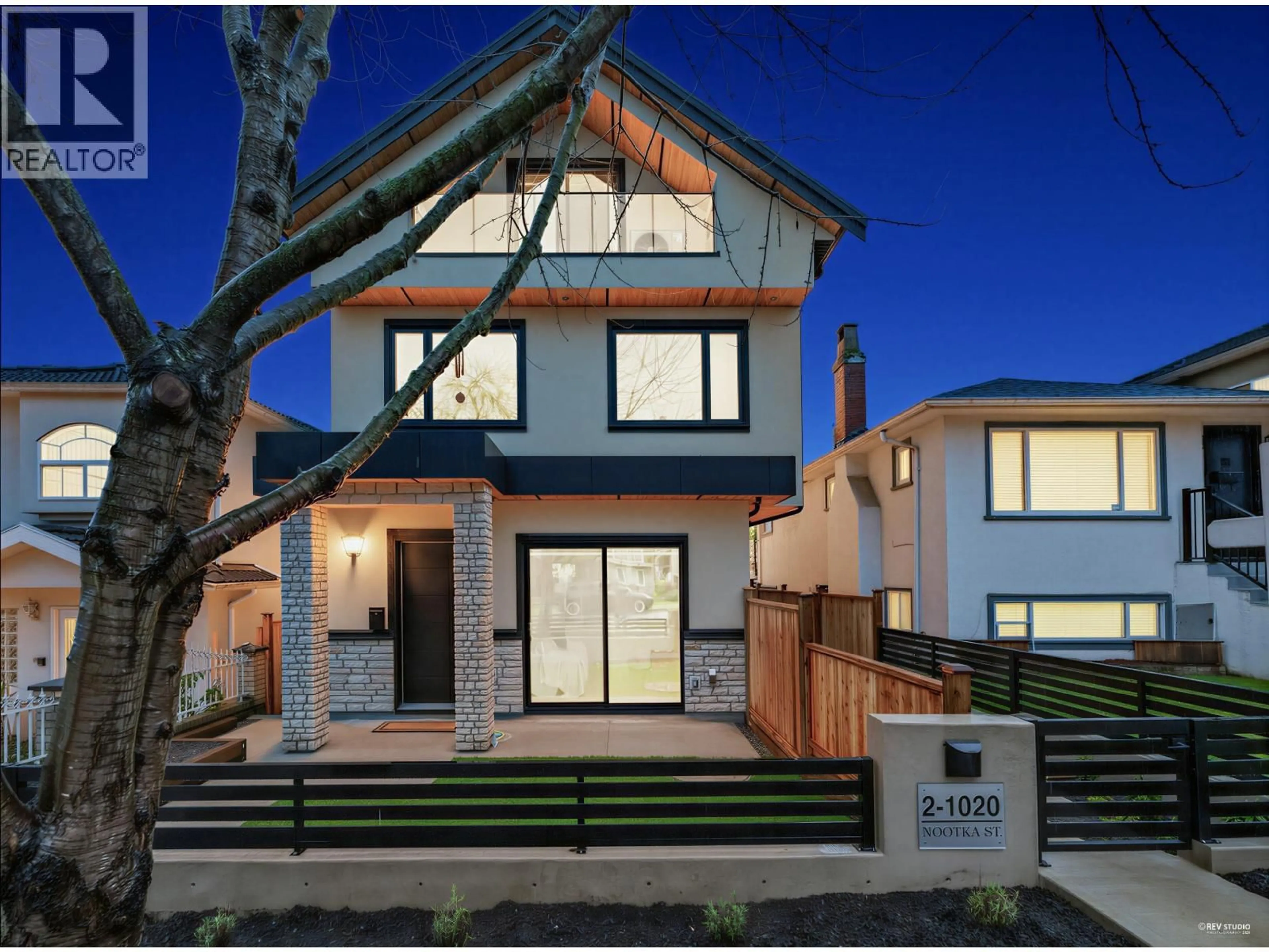 Home with brick exterior material, street for 2 - 1020 NOOTKA STREET, Vancouver British Columbia V5K4E7