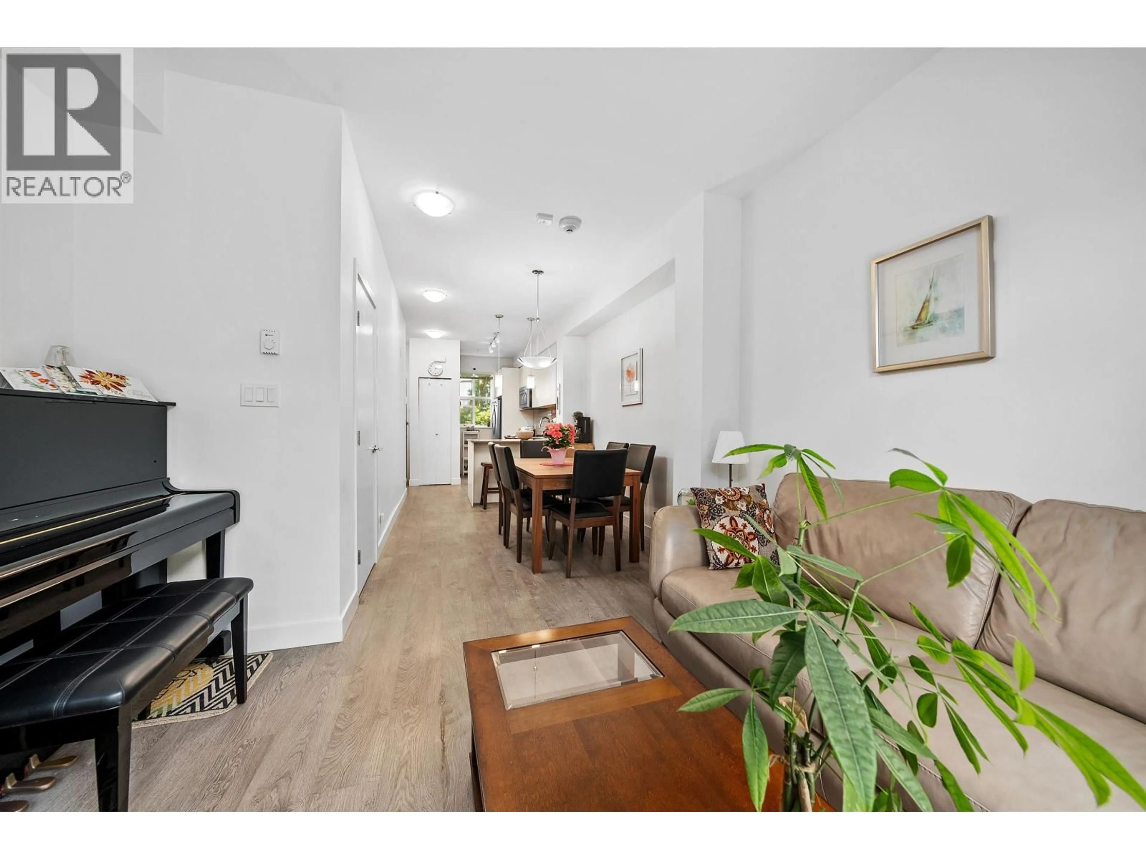 Unknown for 119 - 7250 18TH AVENUE, Burnaby British Columbia V3N1H3