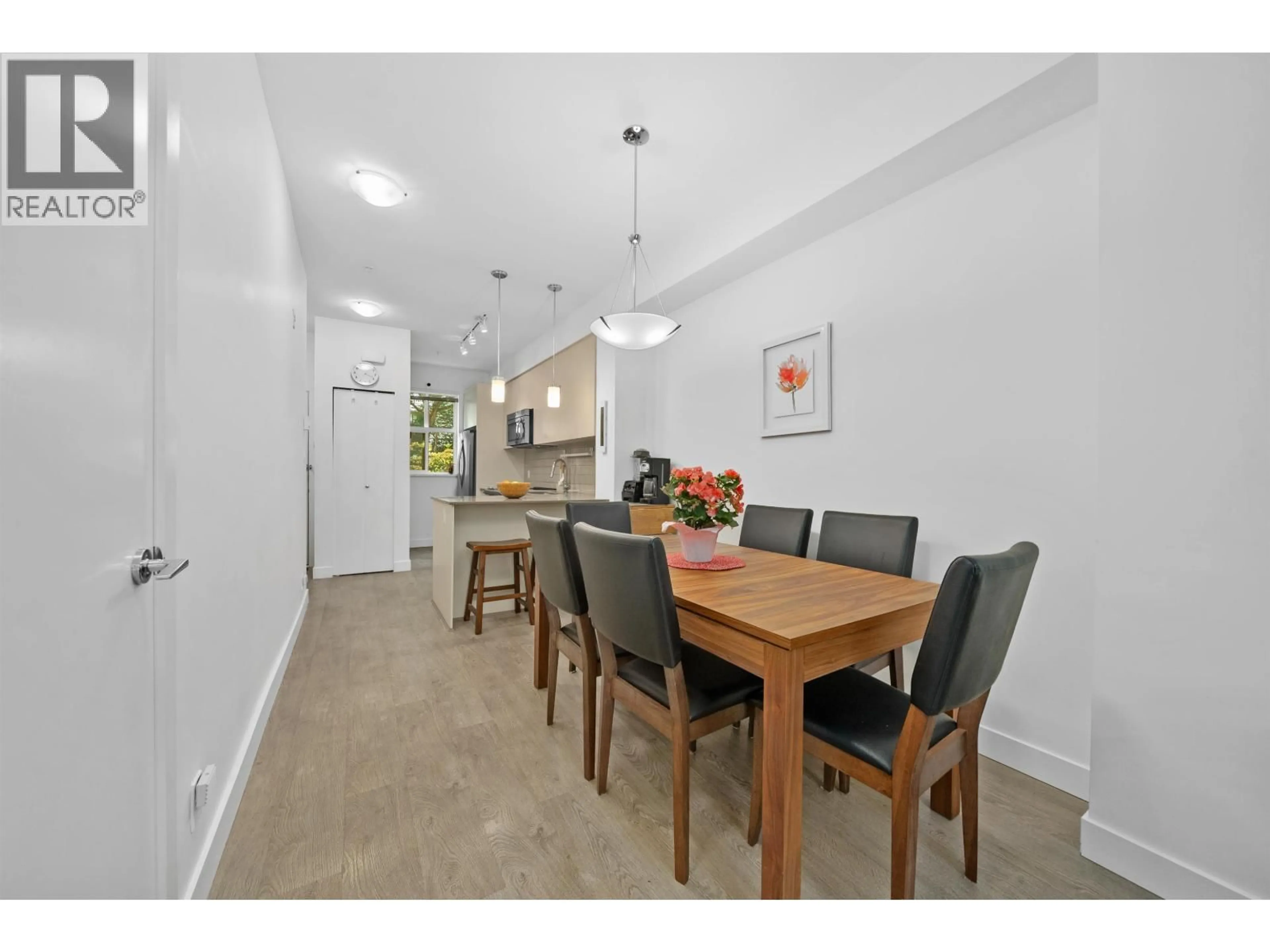 Dining room, unknown for 119 - 7250 18TH AVENUE, Burnaby British Columbia V3N1H3