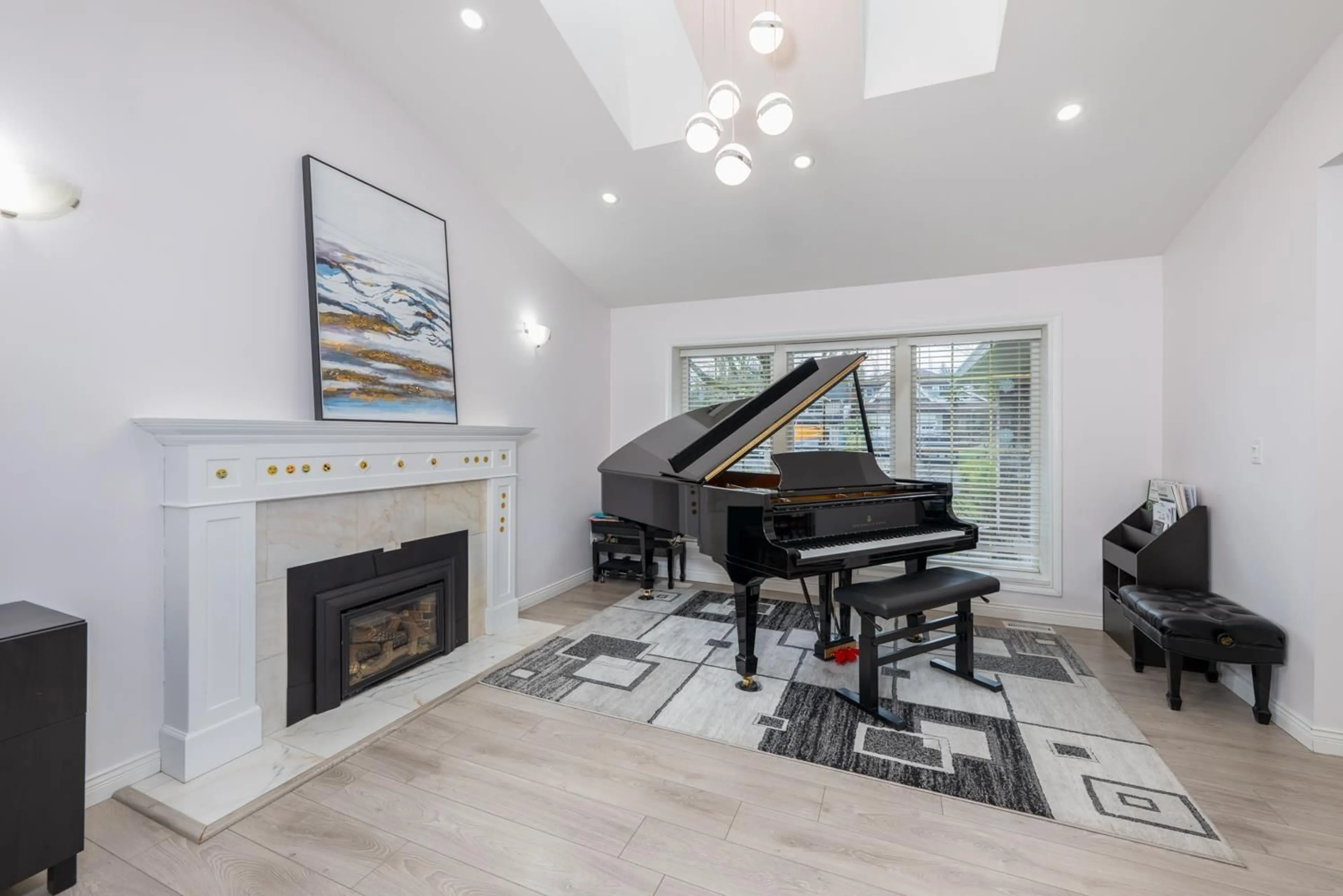 Unknown for 8769 215B STREET, Langley British Columbia V1M2E6