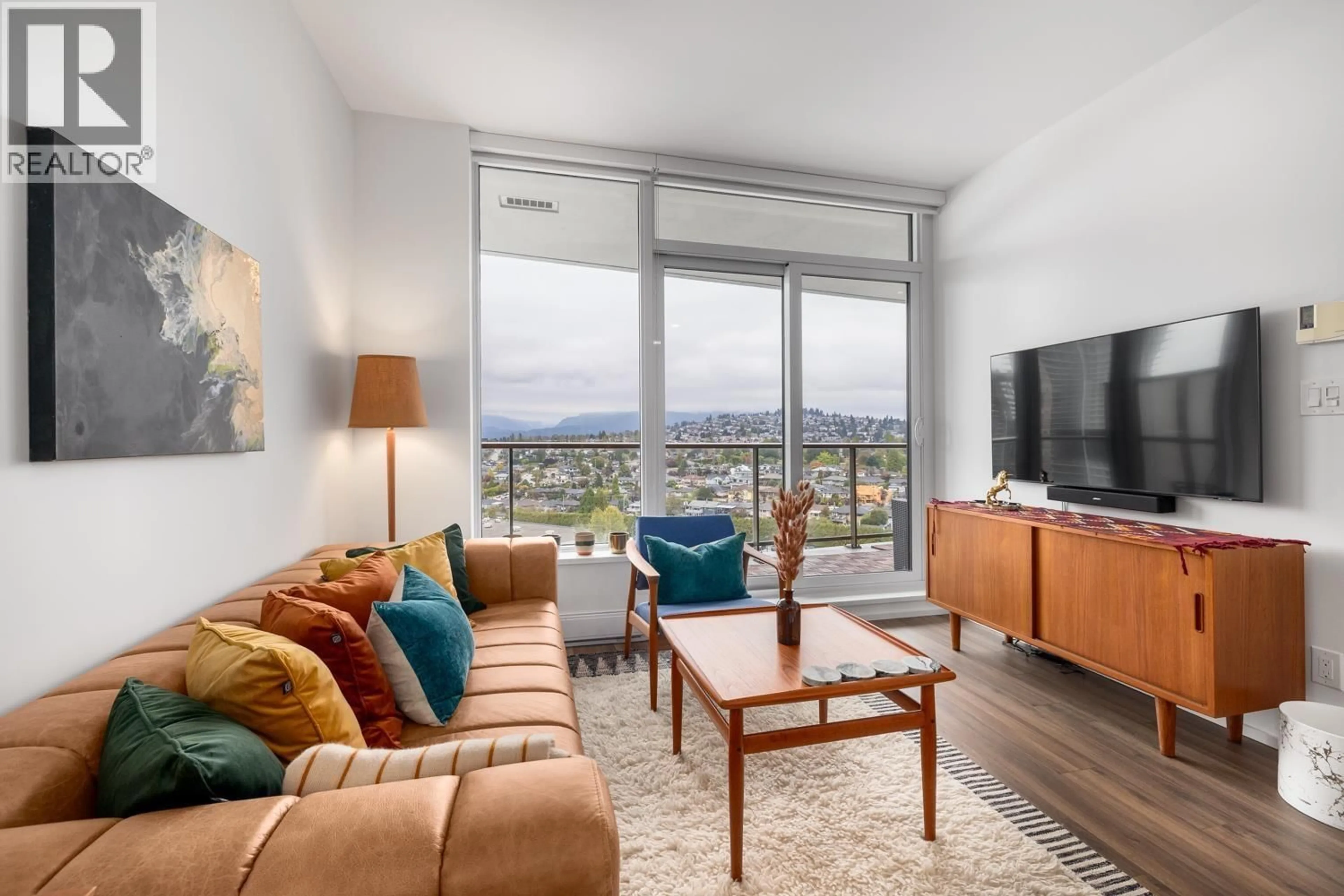 Living room with furniture, unknown for 1509 - 4650 BRENTWOOD BOULEVARD, Burnaby British Columbia V5C0M3