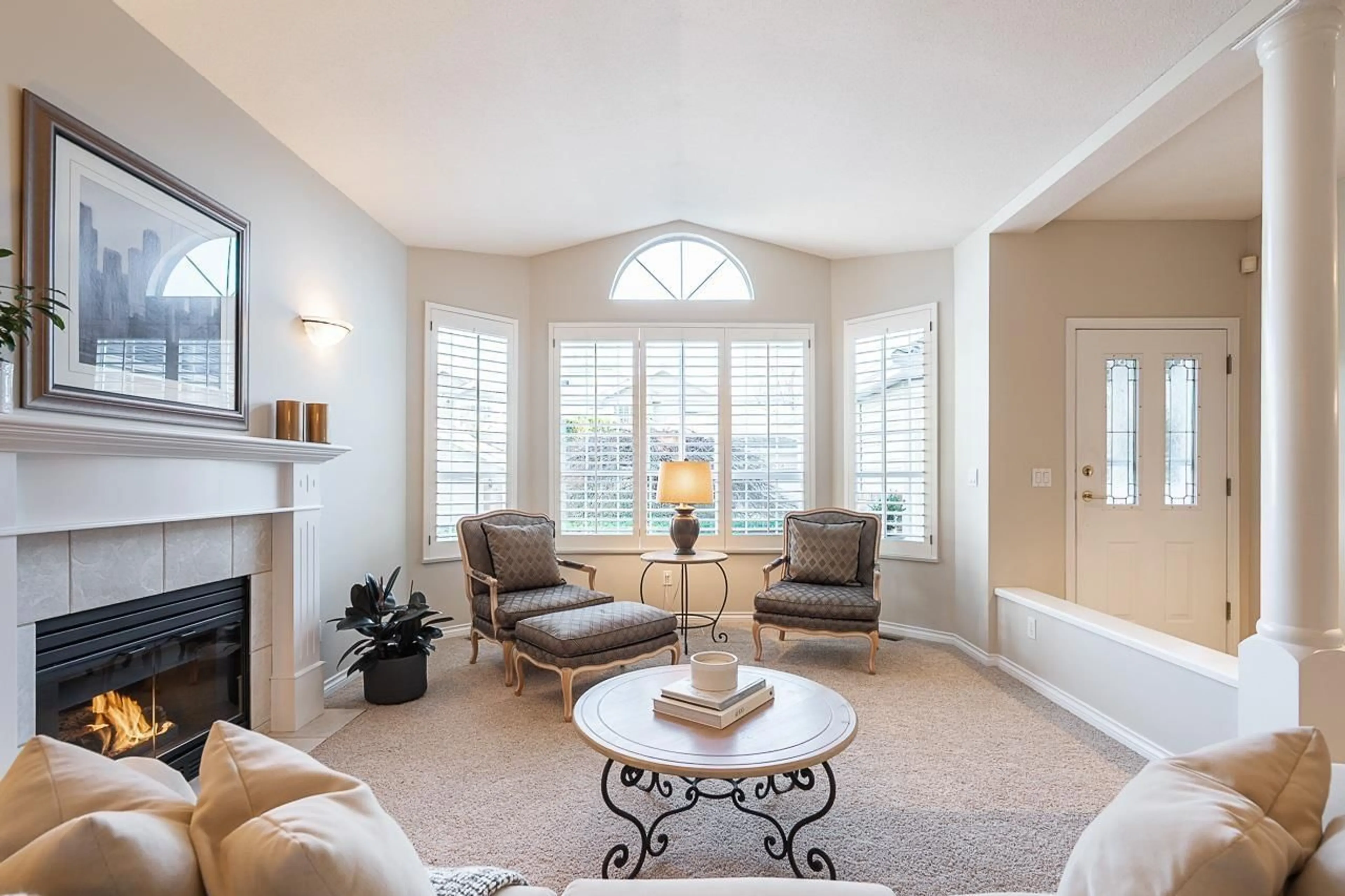 Living room with furniture, ceramic/tile floor for 37 - 2688 150 STREET, Surrey British Columbia V4P1P1