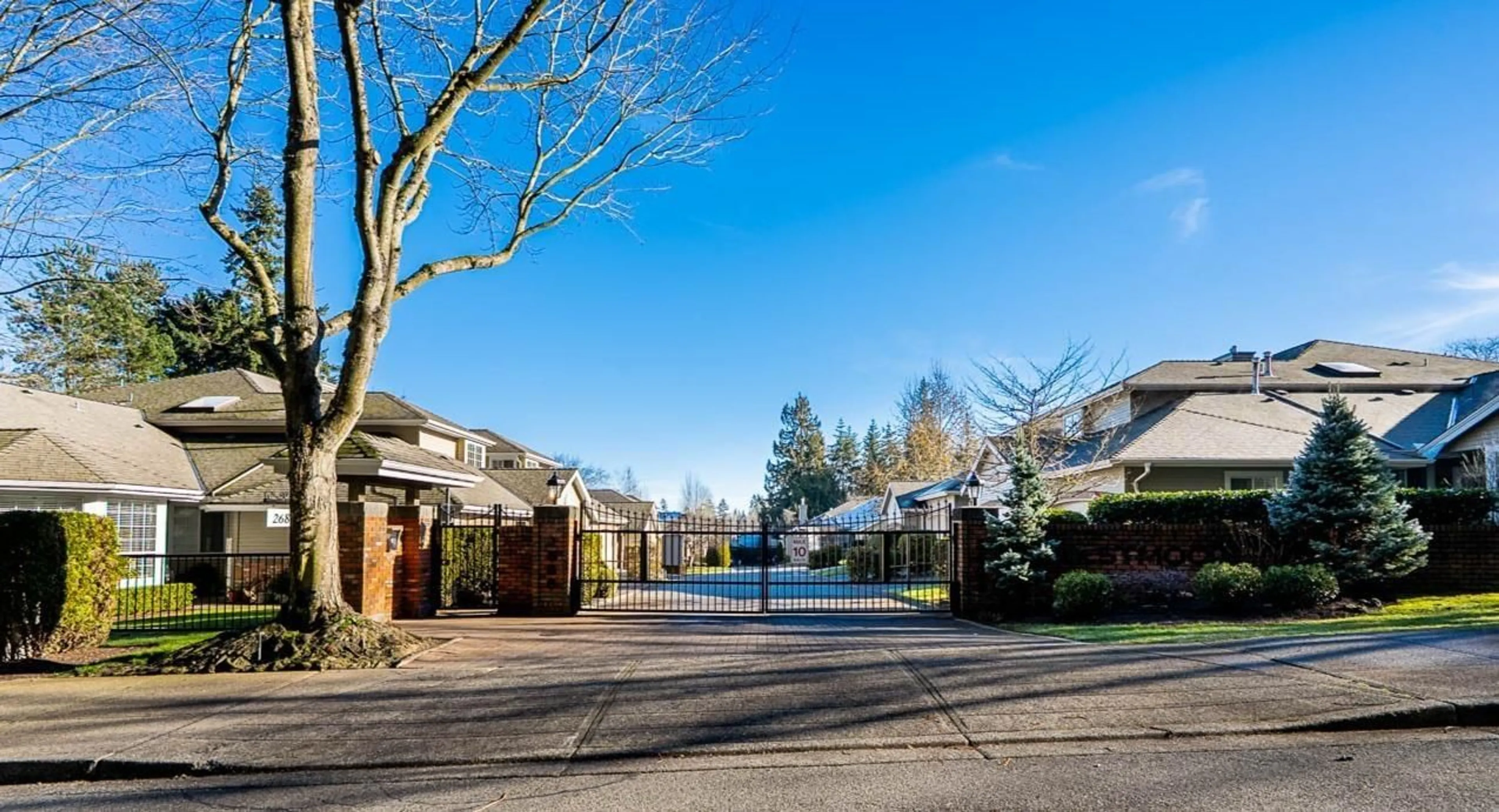 Patio, street for 37 - 2688 150 STREET, Surrey British Columbia V4P1P1