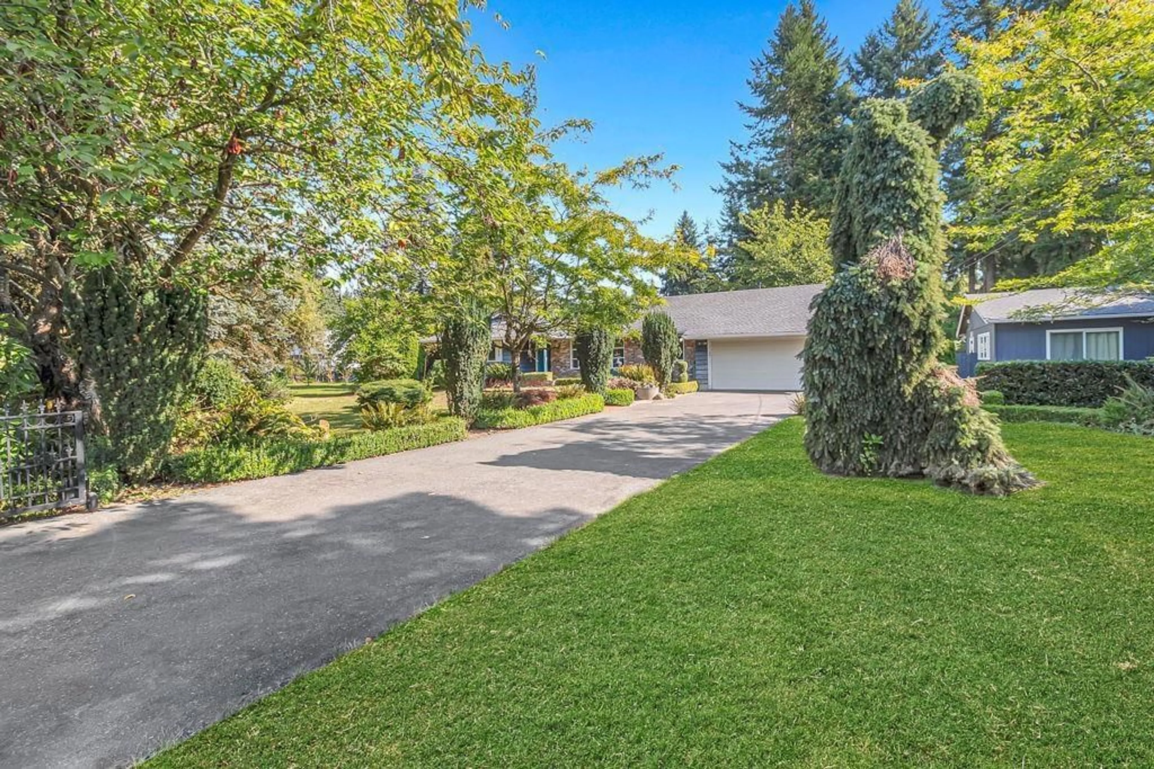 A pic from outside/outdoor area/front of a property/back of a property/a pic from drone, street for 5144 235 STREET, Langley British Columbia V2Z2P5