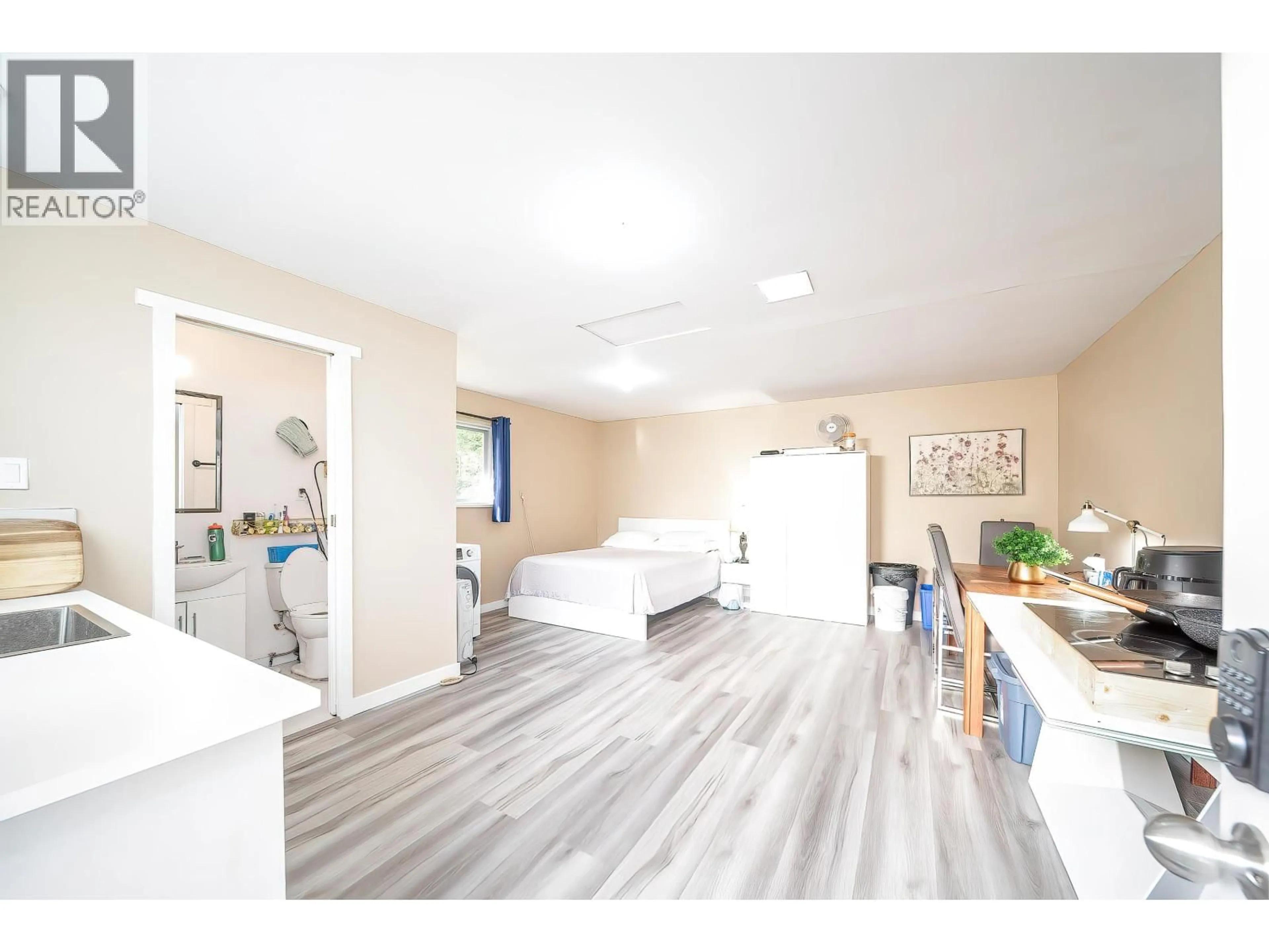 A pic of a room for 4837 8A AVENUE, Delta British Columbia V4M1S8