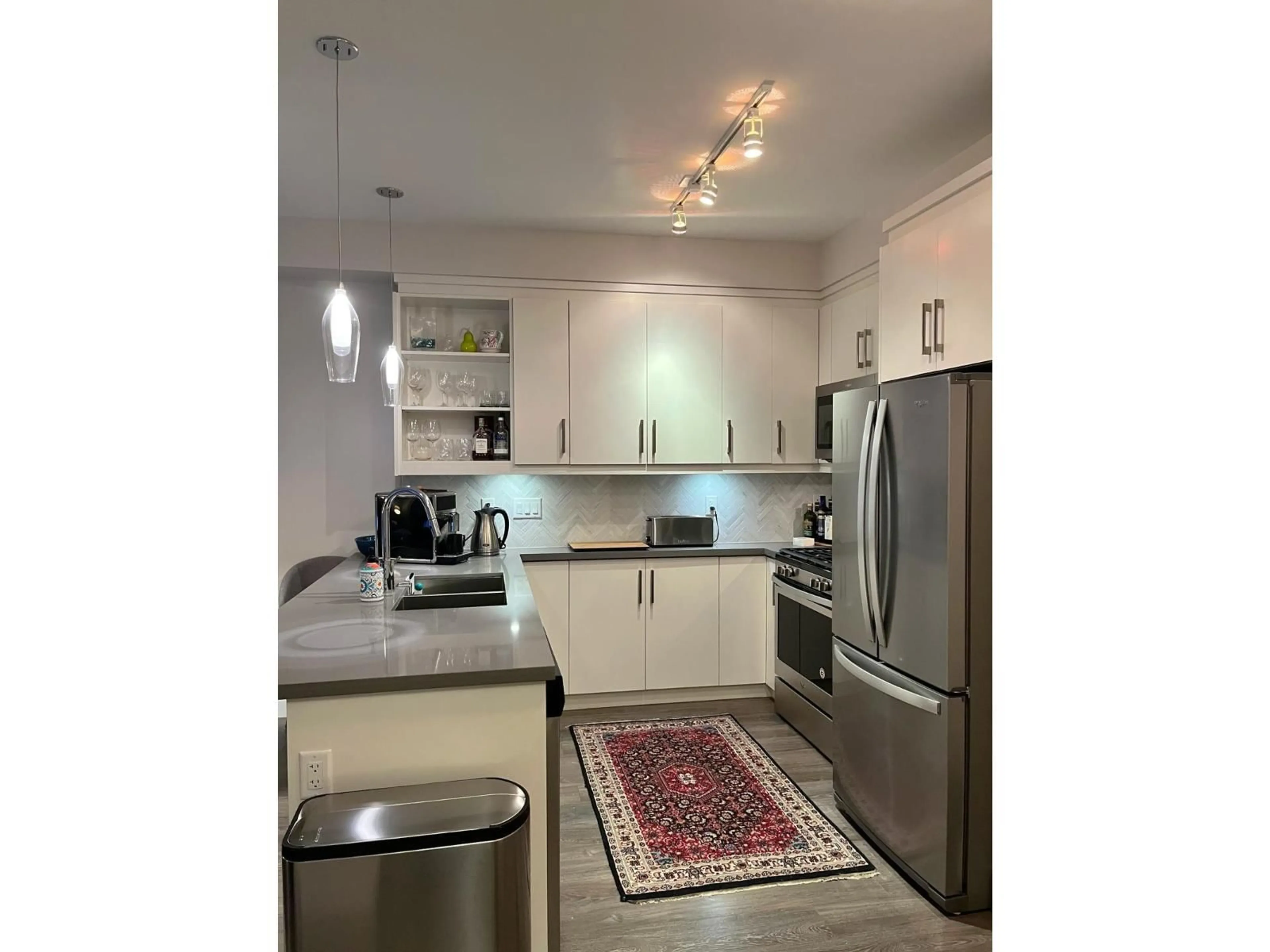 Open concept kitchen, unknown for 213 - 14550 WINTER CRESCENT, Surrey British Columbia V4P0G4