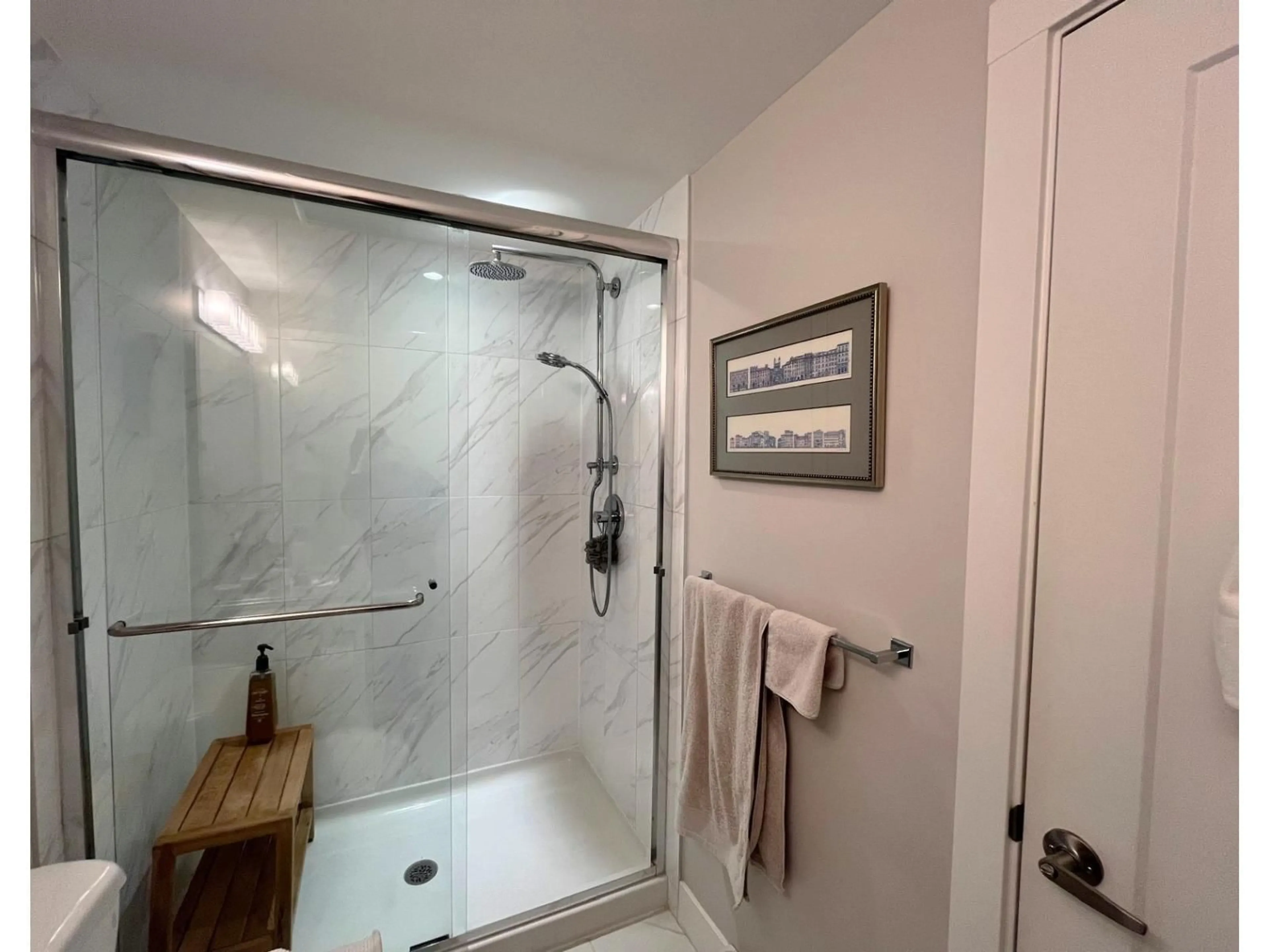 Unknown for 213 - 14550 WINTER CRESCENT, Surrey British Columbia V4P0G4