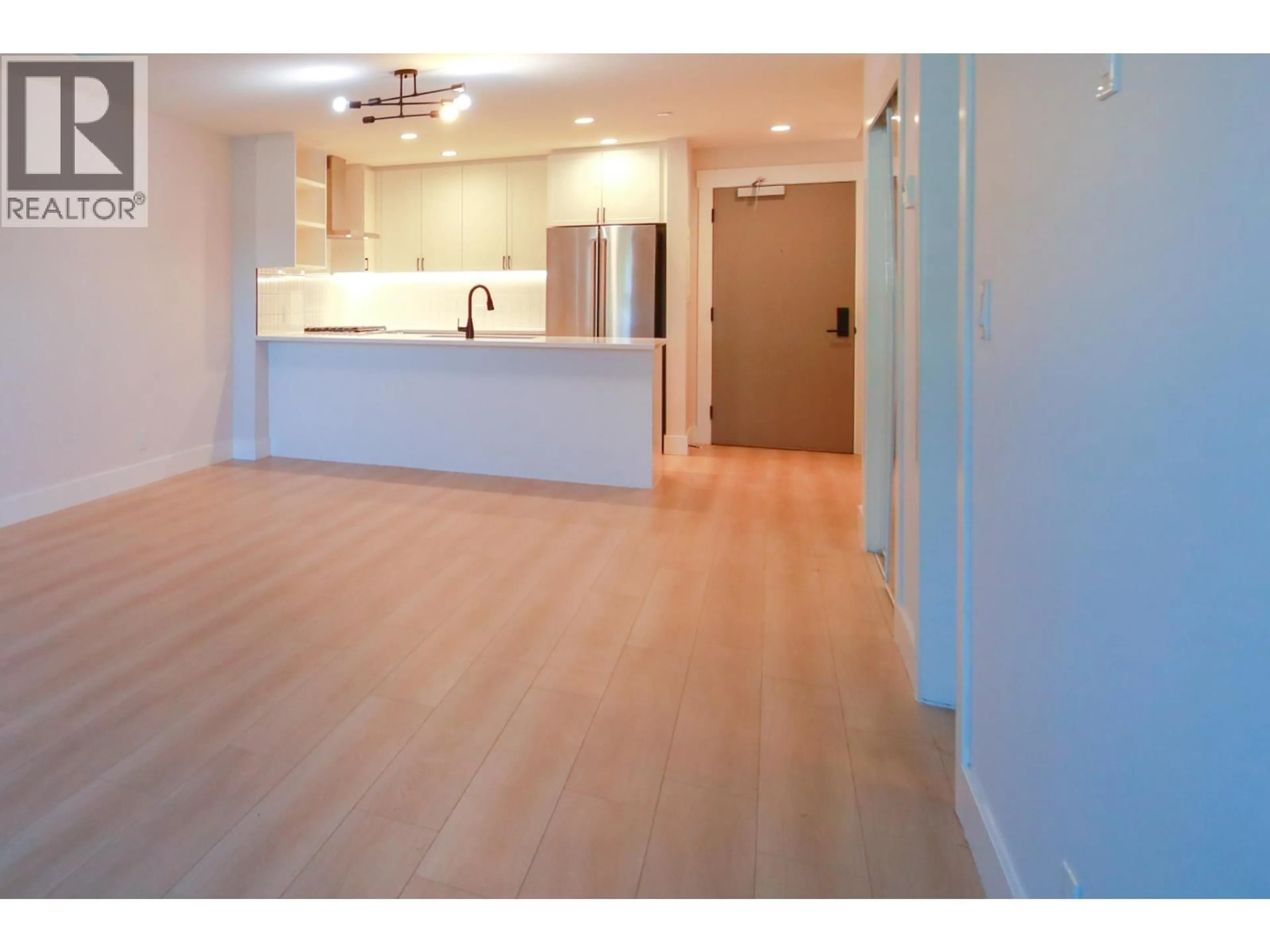 Unknown for 102 - 22265 DEWDNEY TRUNK ROAD, Maple Ridge British Columbia V2X3J1