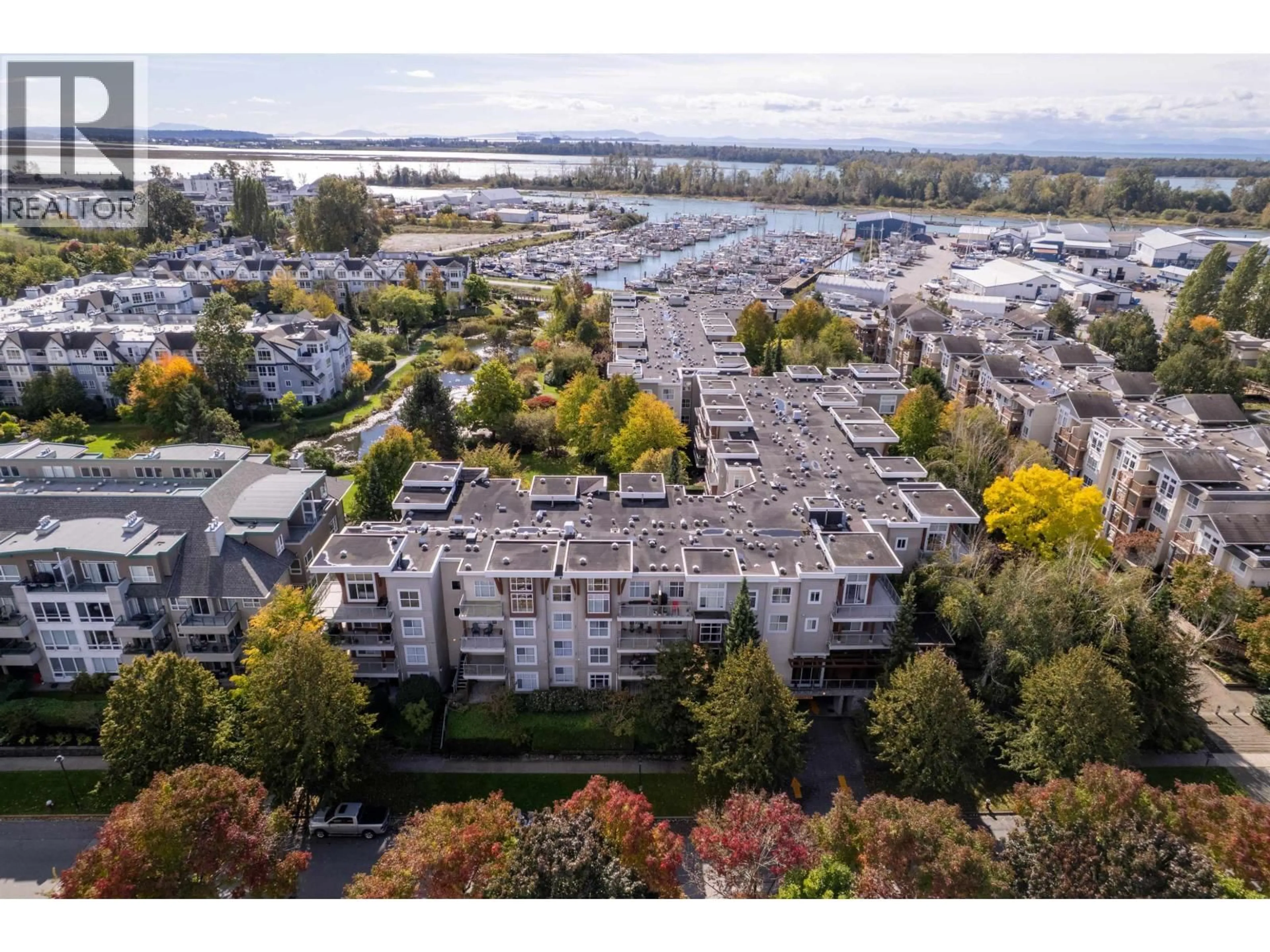 A pic from outside/outdoor area/front of a property/back of a property/a pic from drone, unknown for 125 - 5700 ANDREWS ROAD, Richmond British Columbia V7E6N7