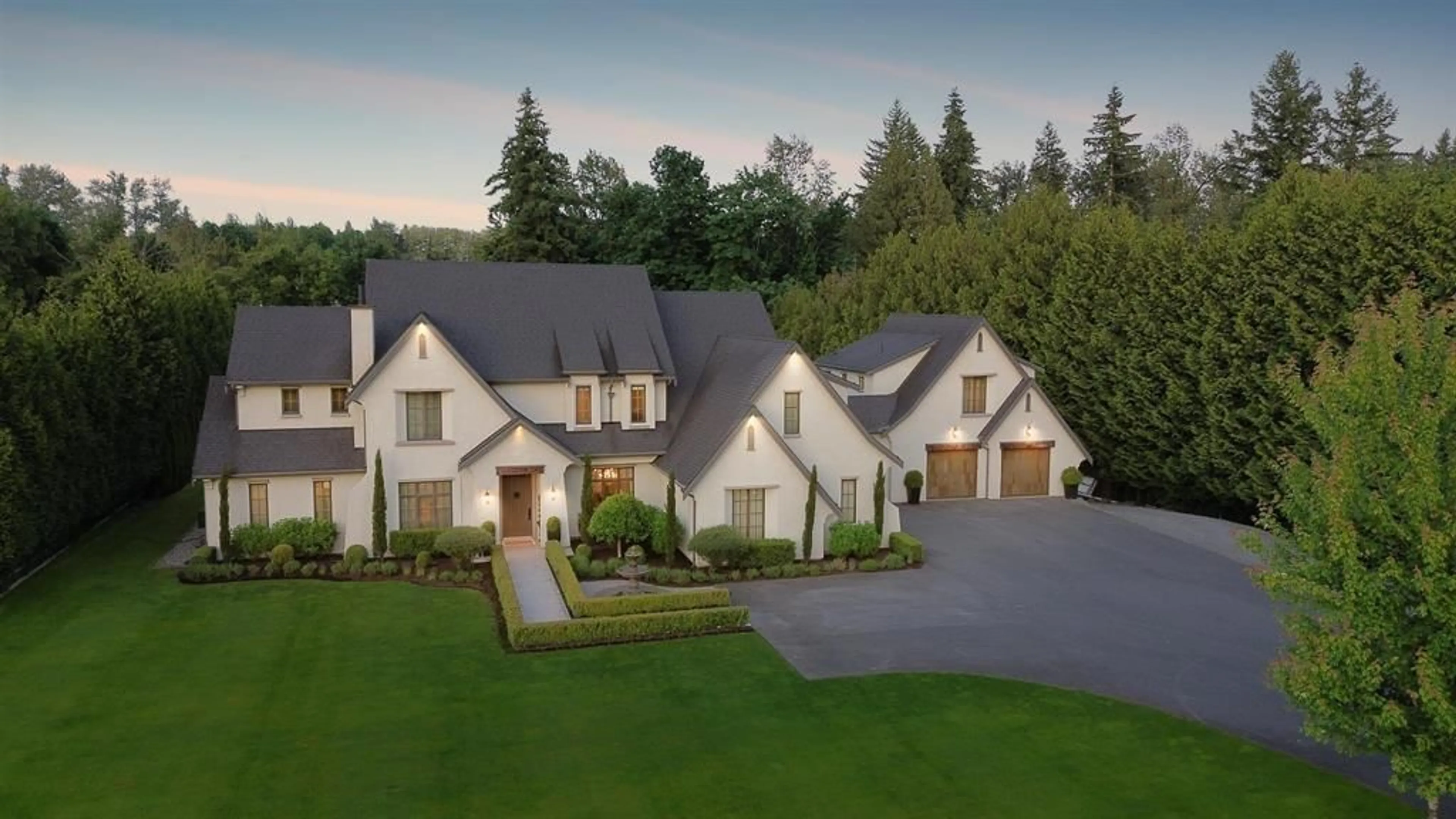 A pic from outside/outdoor area/front of a property/back of a property/a pic from drone, street for 7670 240 STREET, Langley British Columbia V1M3P9