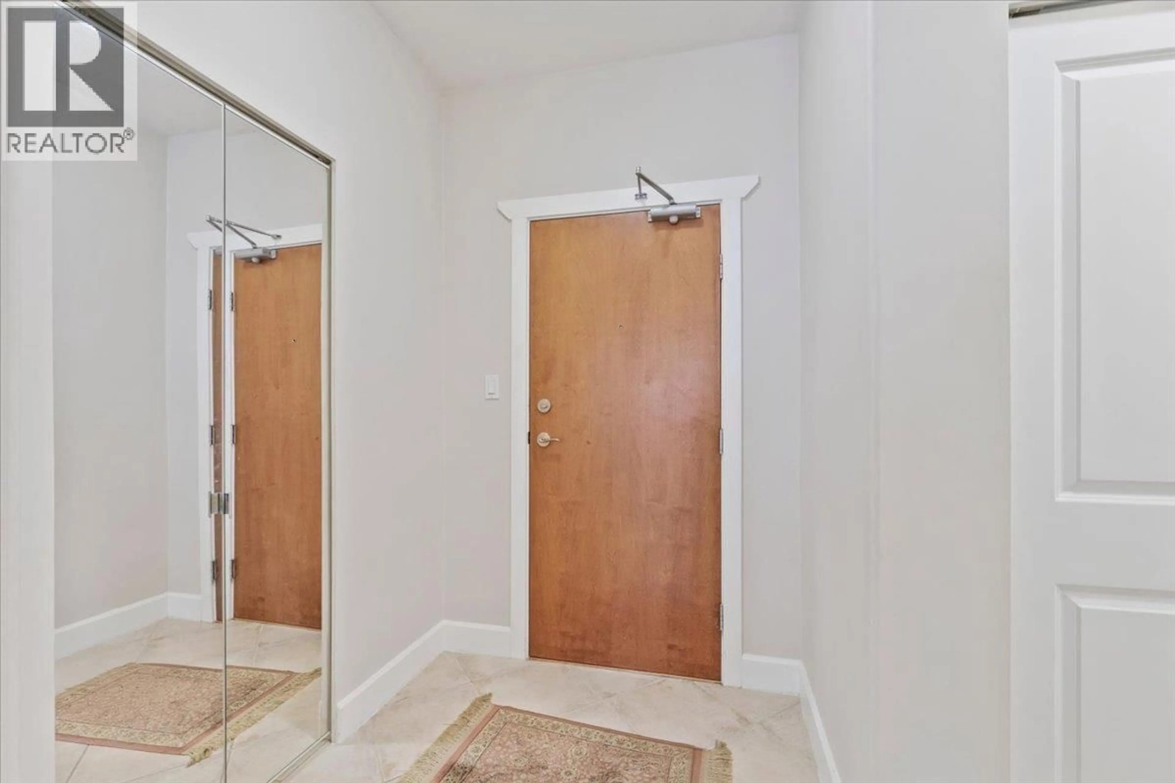 Indoor entryway for 113 - 4211 BAYVIEW STREET, Richmond British Columbia V7E6T6