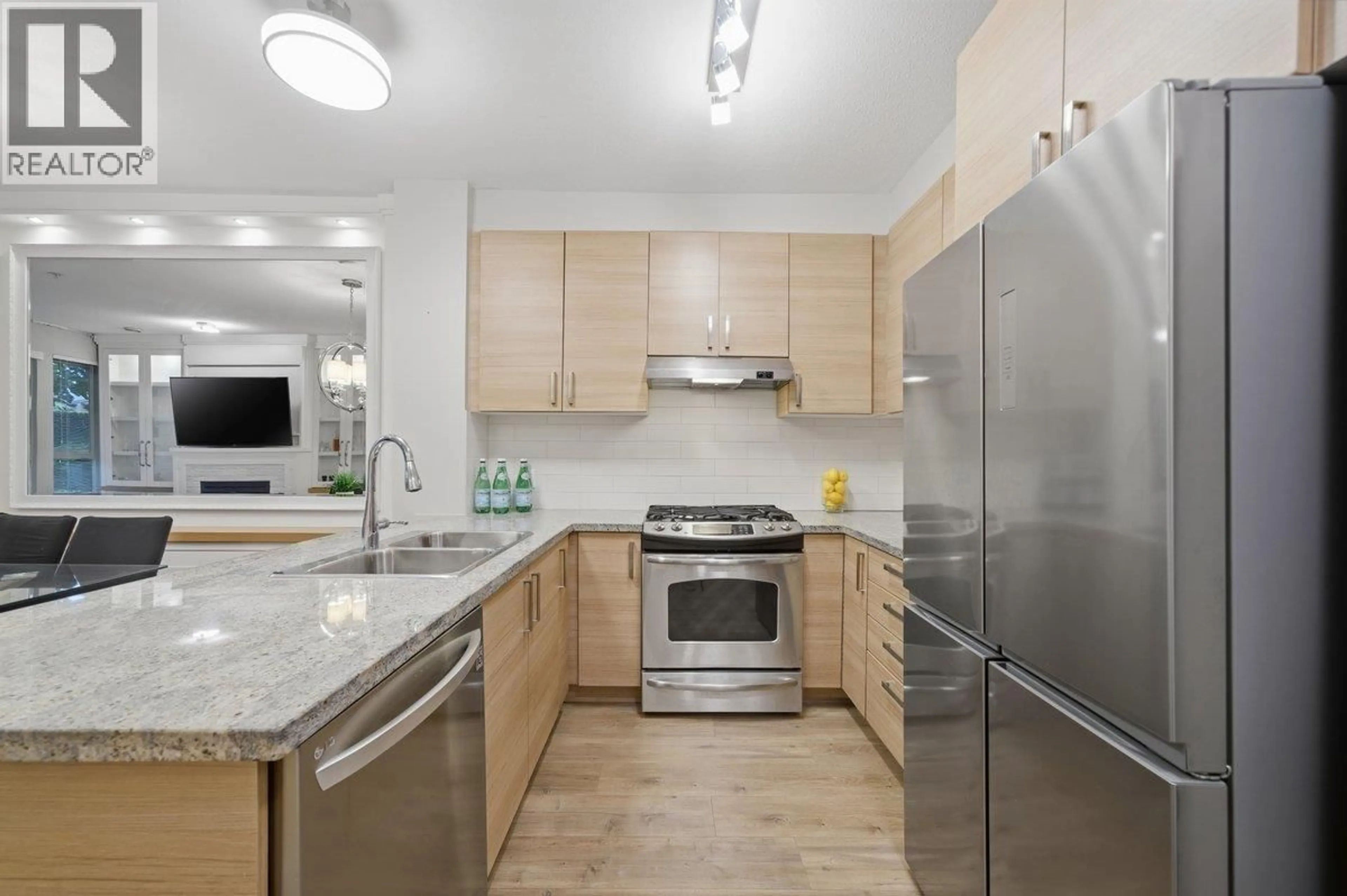 Standard kitchen, unknown for 113 - 1150 KENSAL PLACE, Coquitlam British Columbia V3B0H4