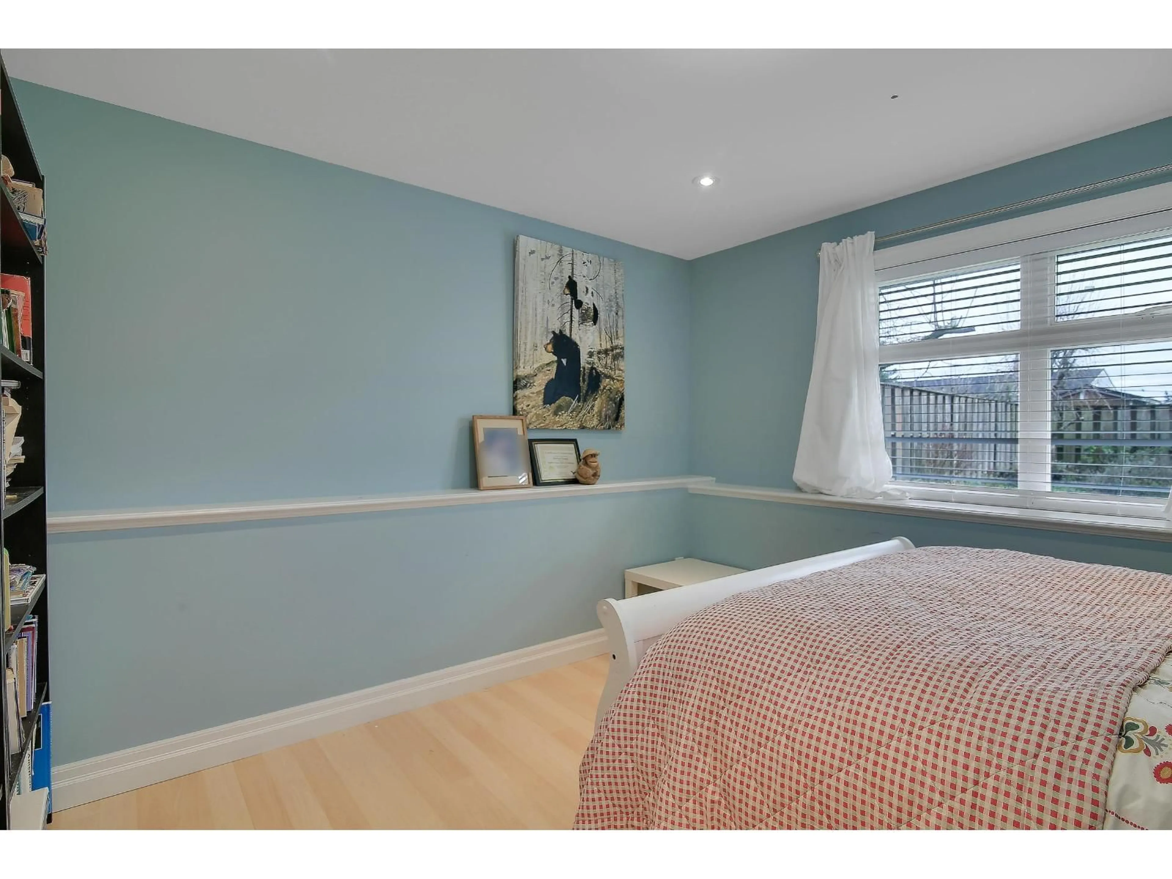 Unknown for 1050 PARKER STREET, White Rock British Columbia V4B4R7