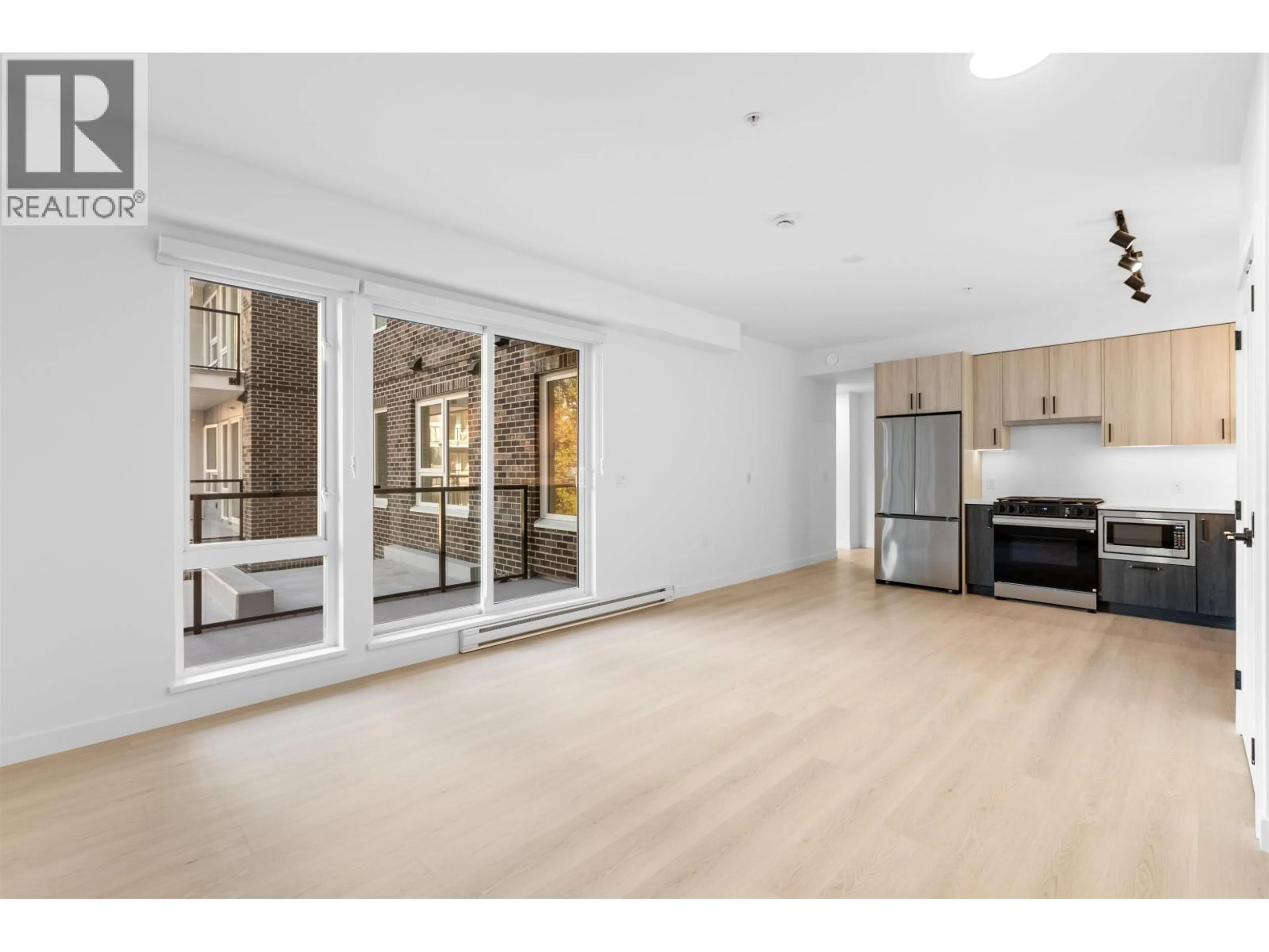 A pic of a room for 221 - 2002 ST. GEORGE STREET, Port Moody British Columbia V3H2E6