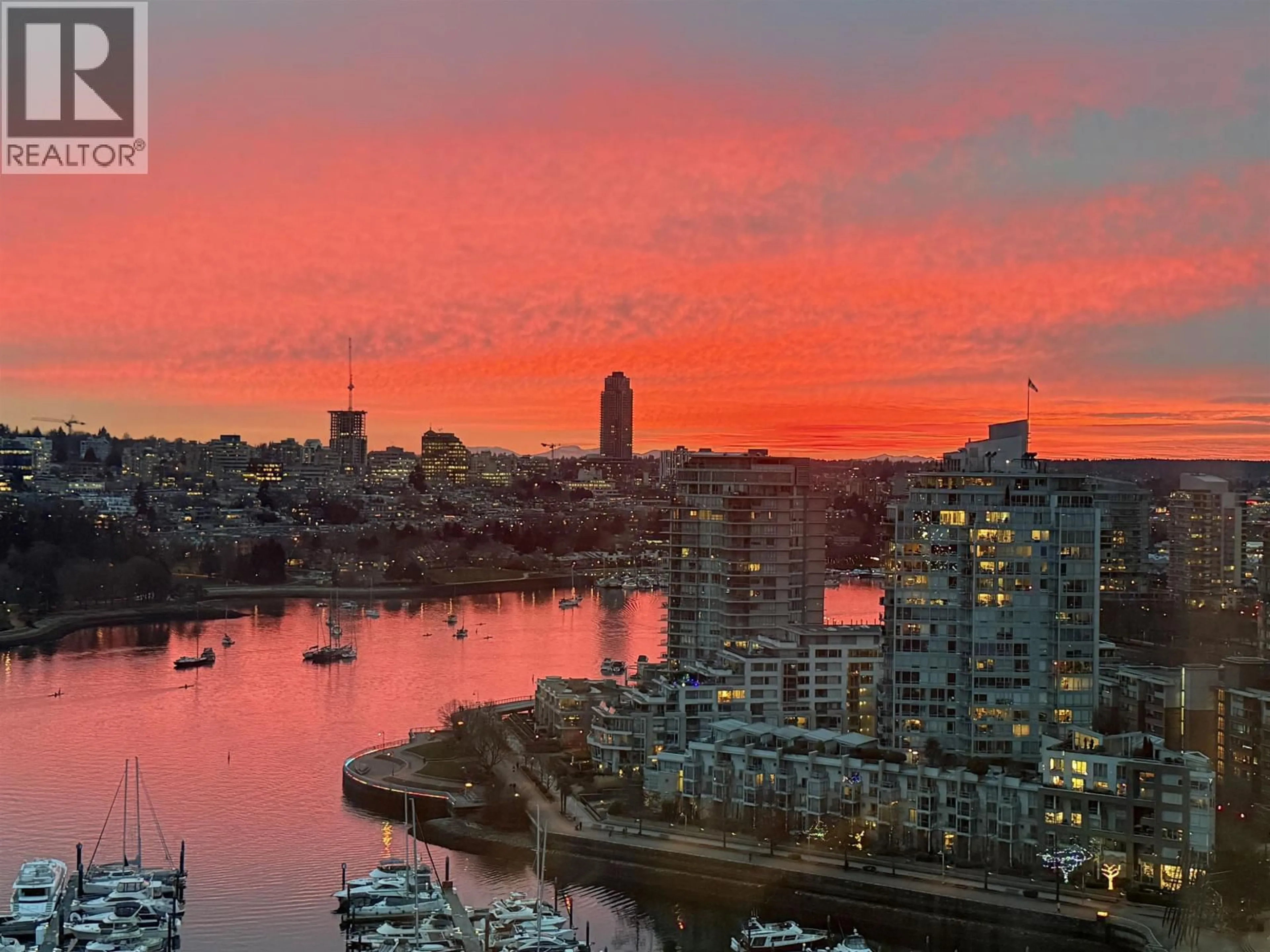 Blurry image for 2706 - 1033 MARINASIDE CRESCENT, Vancouver British Columbia V6Z3A3