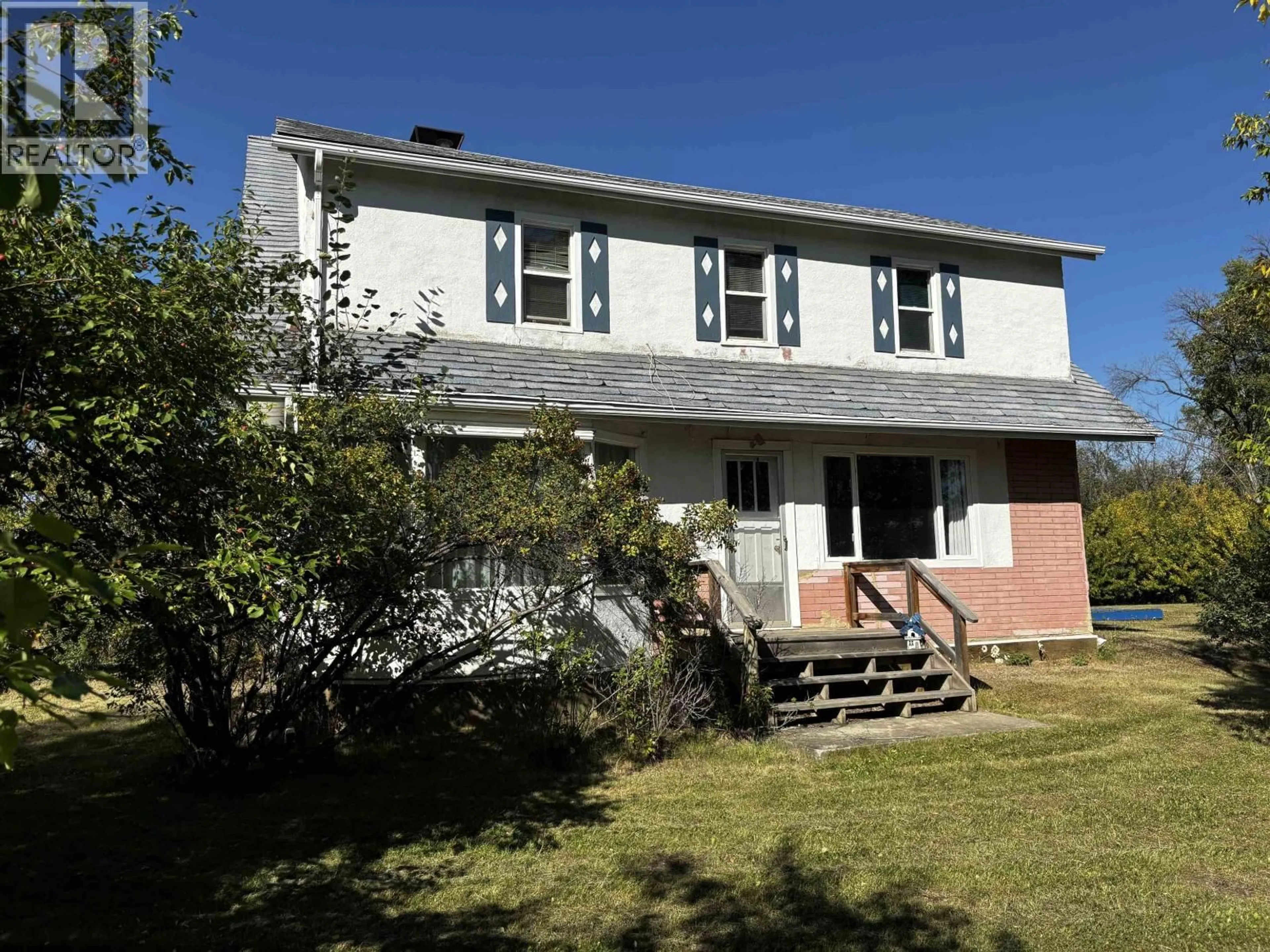 Home with vinyl exterior material, building for 7157 97 HIGHWAY, Fort St. John British Columbia V1J8B4