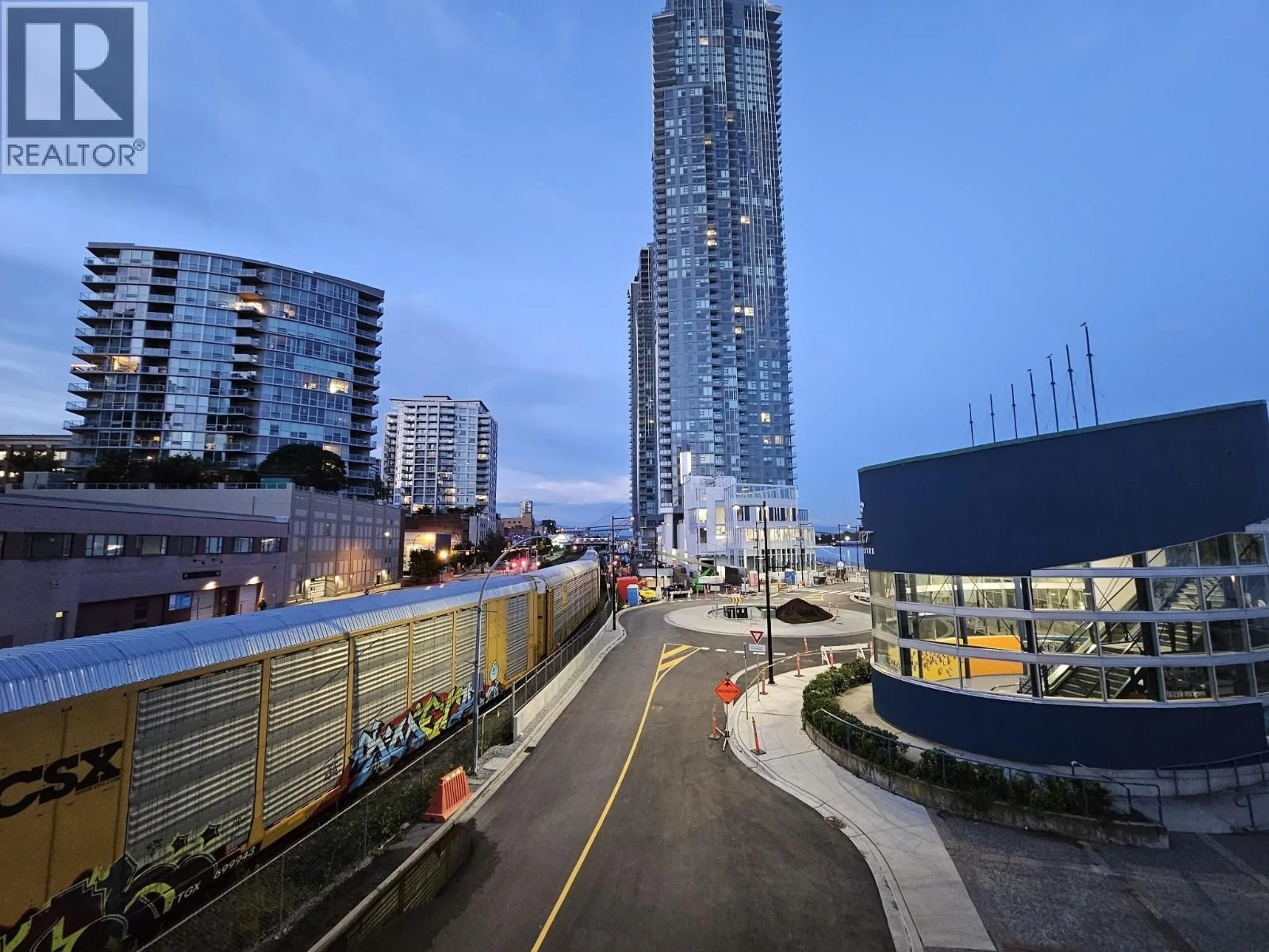 A pic from outside/outdoor area/front of a property/back of a property/a pic from drone, city buildings view from balcony for 1809 - 14 BEGBIE STREET, New Westminster British Columbia V3M0C4