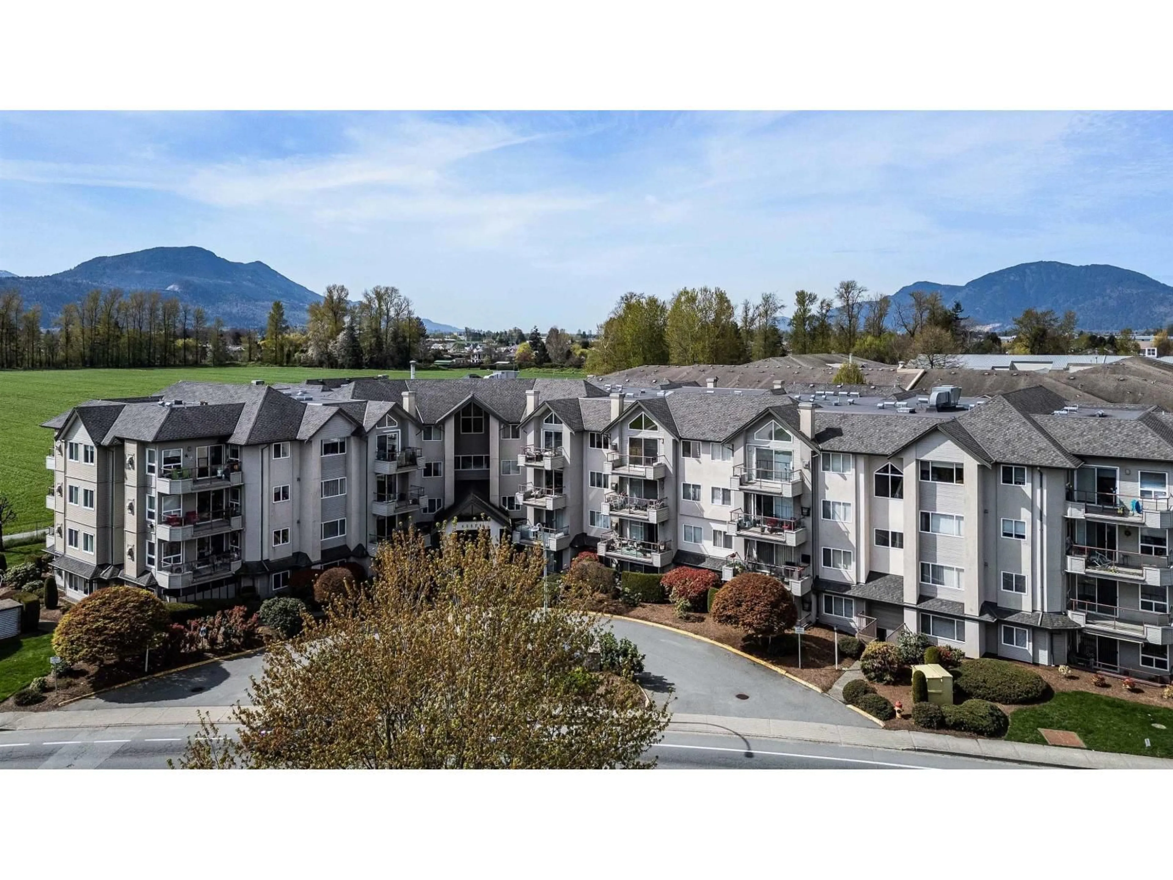 A pic from outside/outdoor area/front of a property/back of a property/a pic from drone, mountain view for 108 - 45520 KNIGHT ROAD, Chilliwack British Columbia V2R3Z2