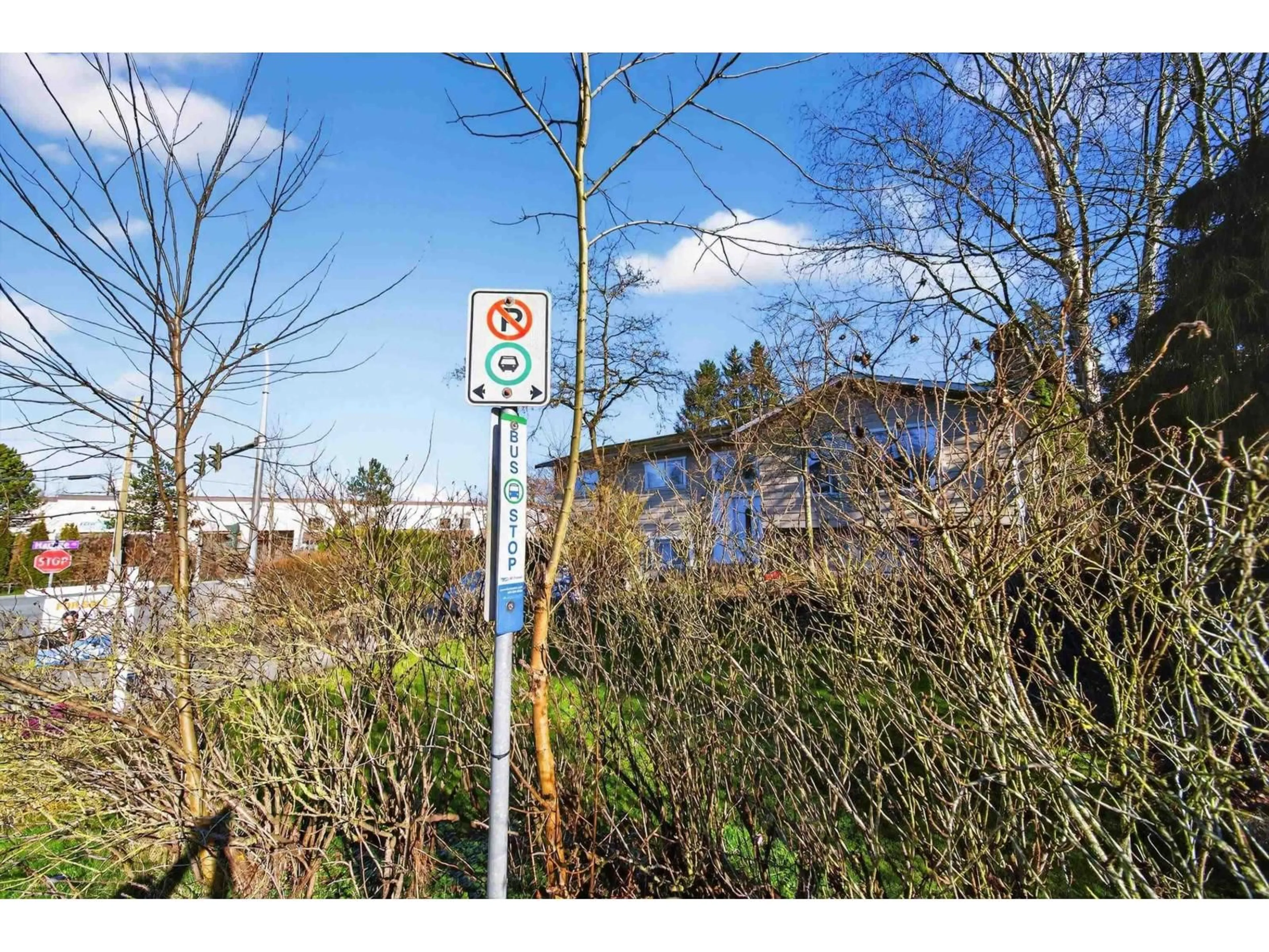 A pic from outside/outdoor area/front of a property/back of a property/a pic from drone, street for 3190 BABICH STREET, Abbotsford British Columbia V2S6C5
