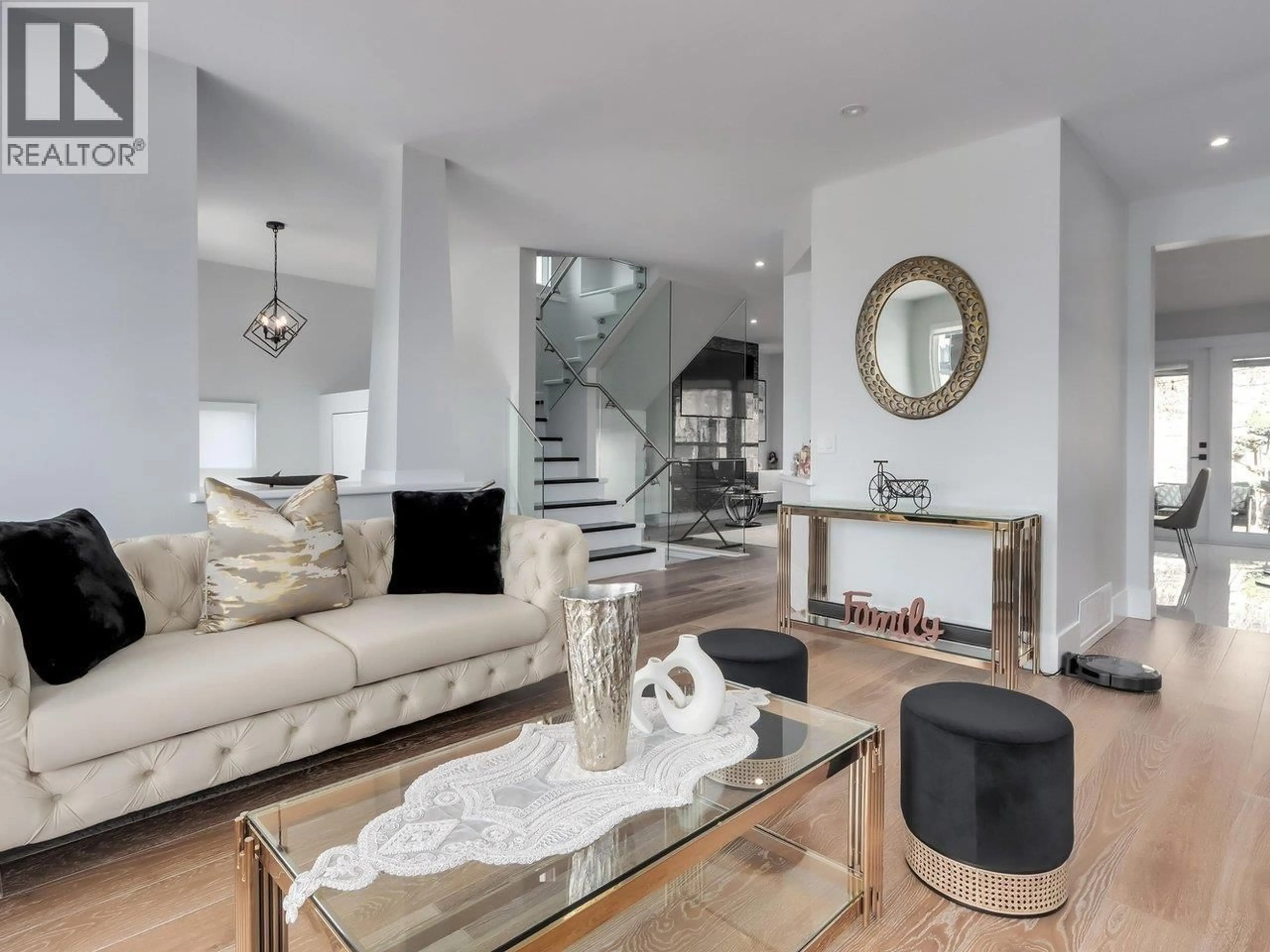 Living room with furniture, unknown for 108 SYCAMORE DRIVE, Port Moody British Columbia V3H0A8