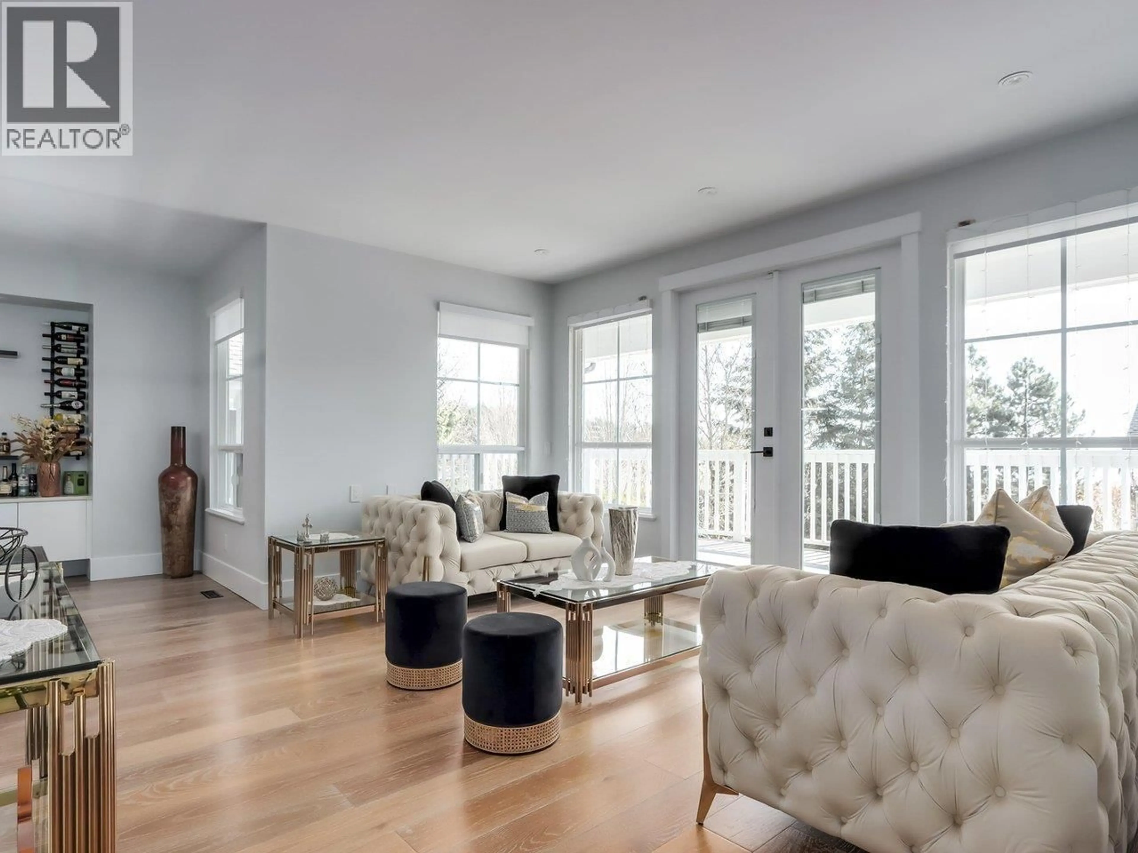 Living room with furniture, unknown for 108 SYCAMORE DRIVE, Port Moody British Columbia V3H0A8