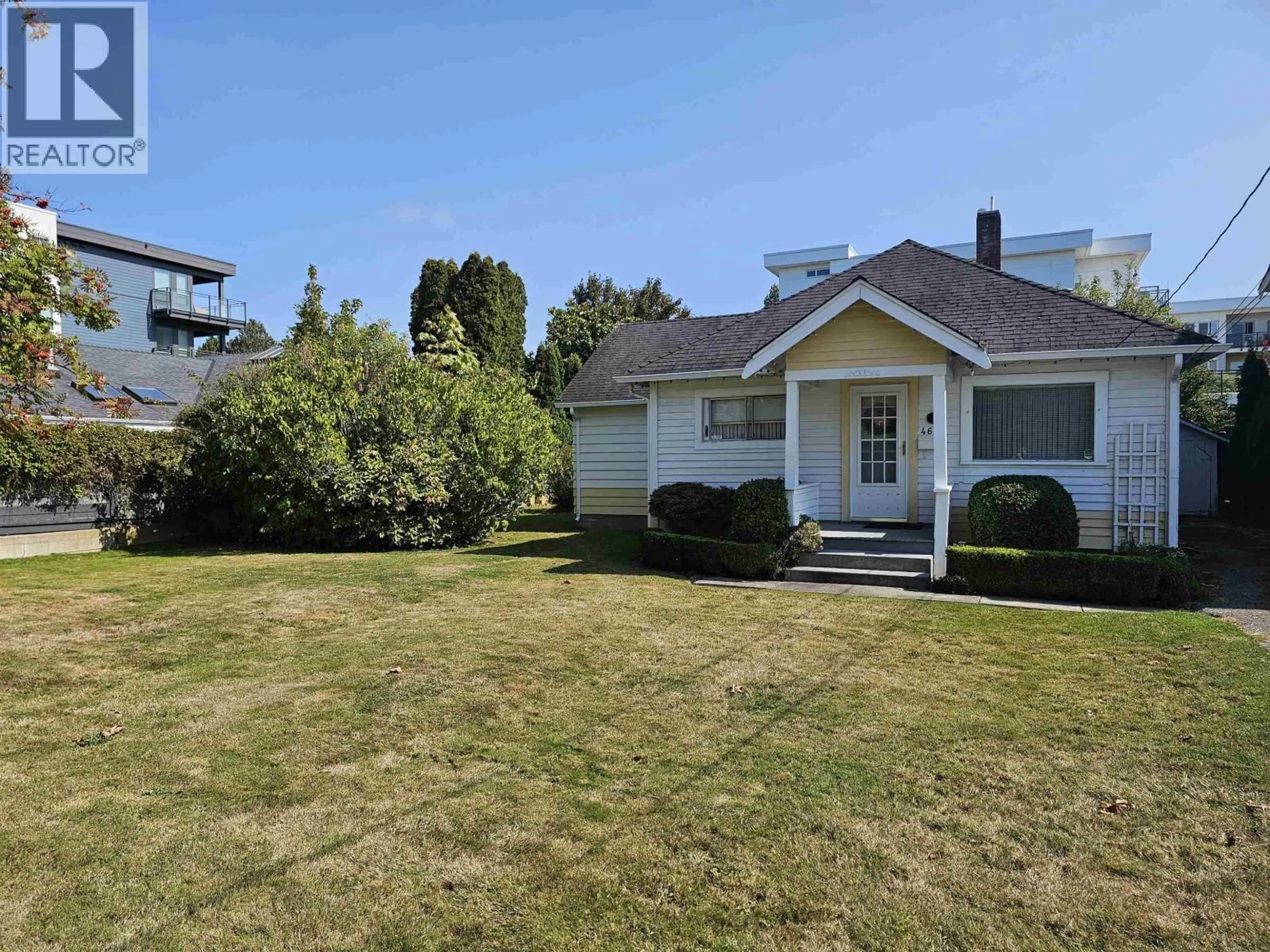 A pic from outside/outdoor area/front of a property/back of a property/a pic from drone, unknown for 4654 51 STREET, Delta British Columbia V4K2V7