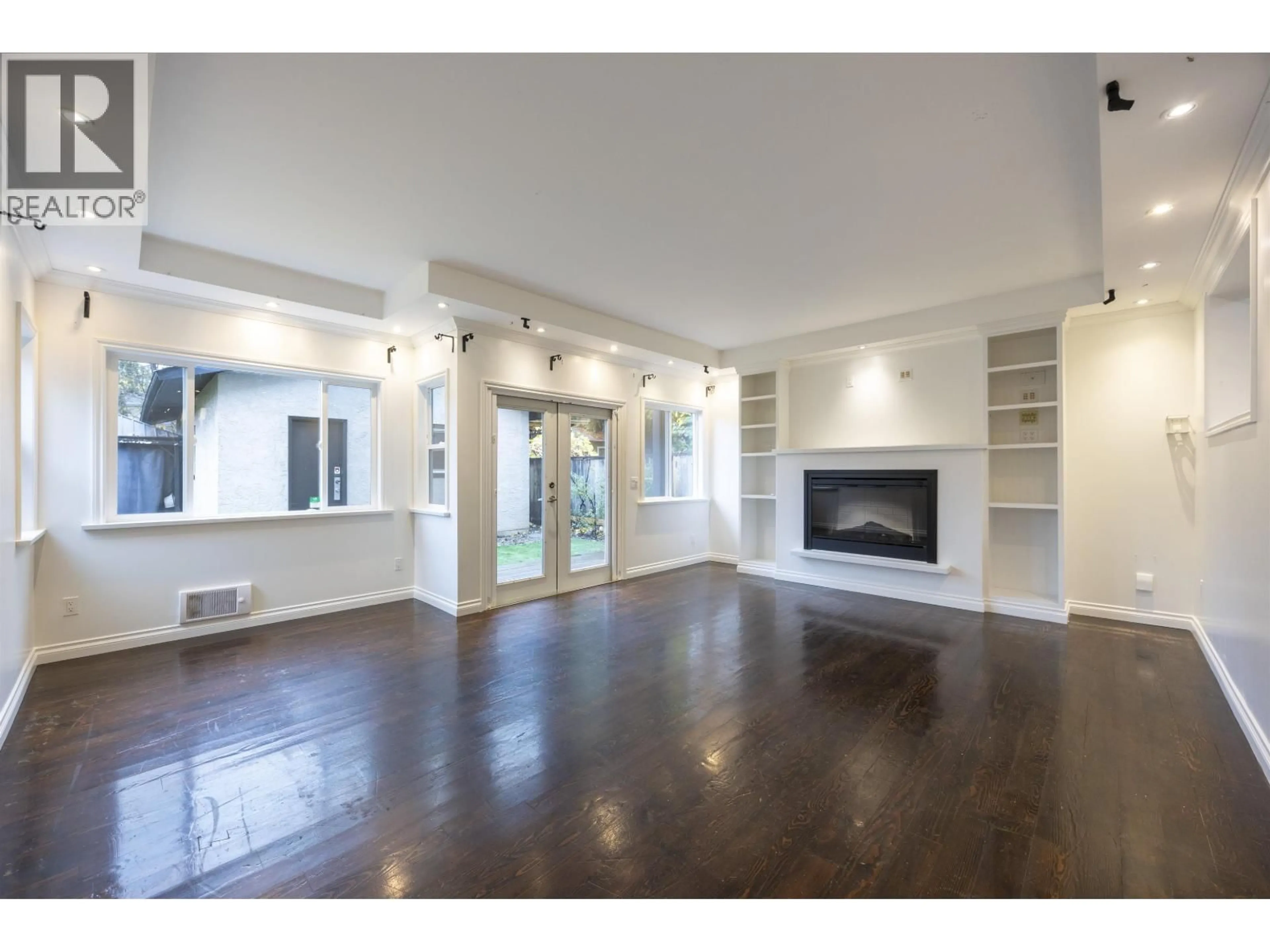 Unknown for 1927 COQUITLAM AVENUE, Port Coquitlam British Columbia V3B1J2