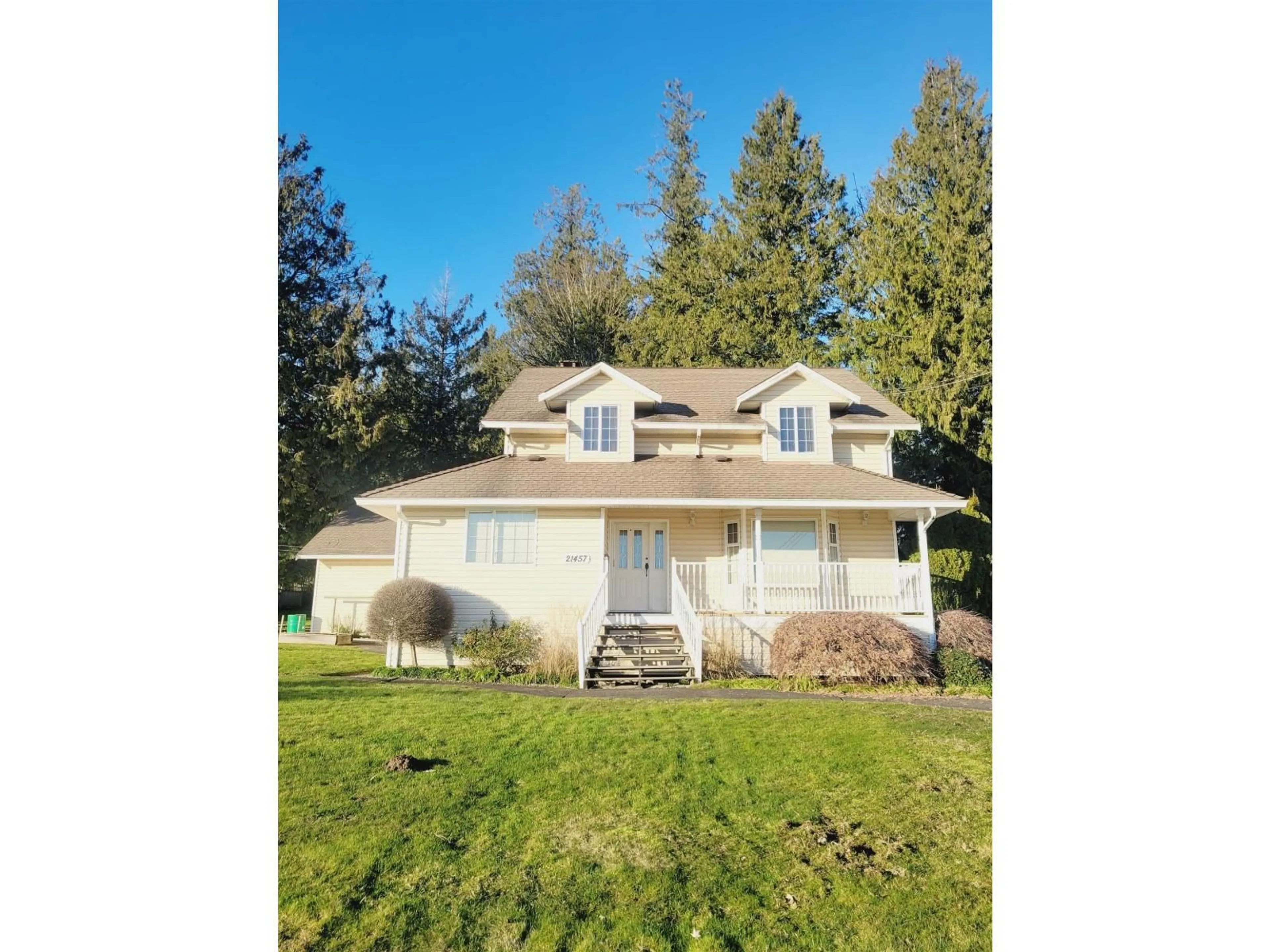 Home with vinyl exterior material, unknown for 21457 78 AVENUE, Langley British Columbia V2Y2E9