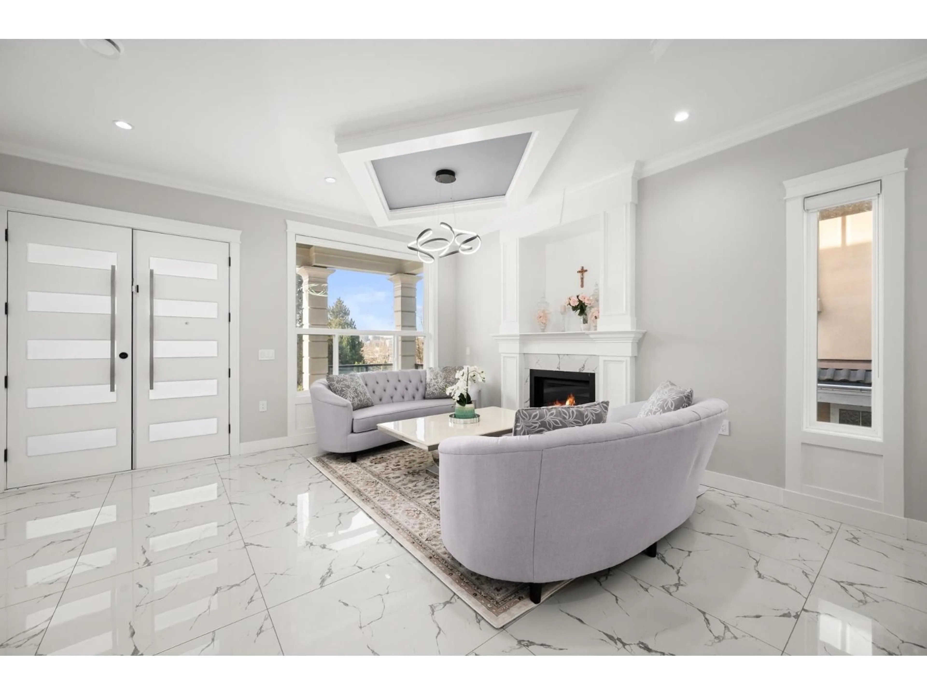 Living room with furniture, ceramic/tile floor for 11060 129 STREET, Surrey British Columbia V3T3J4