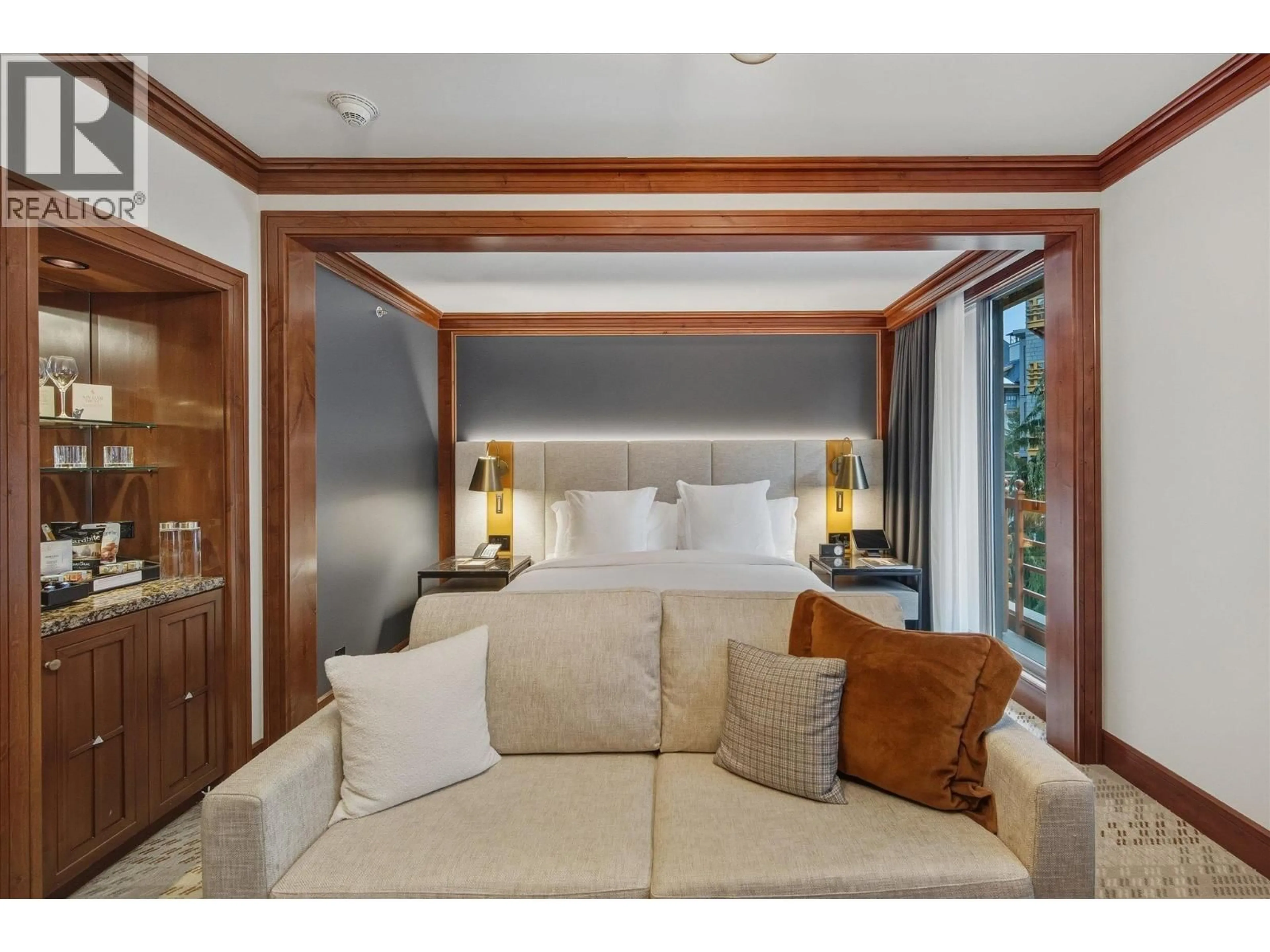 Bedroom with bed, unknown for 454 - 4591 BLACKCOMB WAY, Whistler British Columbia V8E0Y4