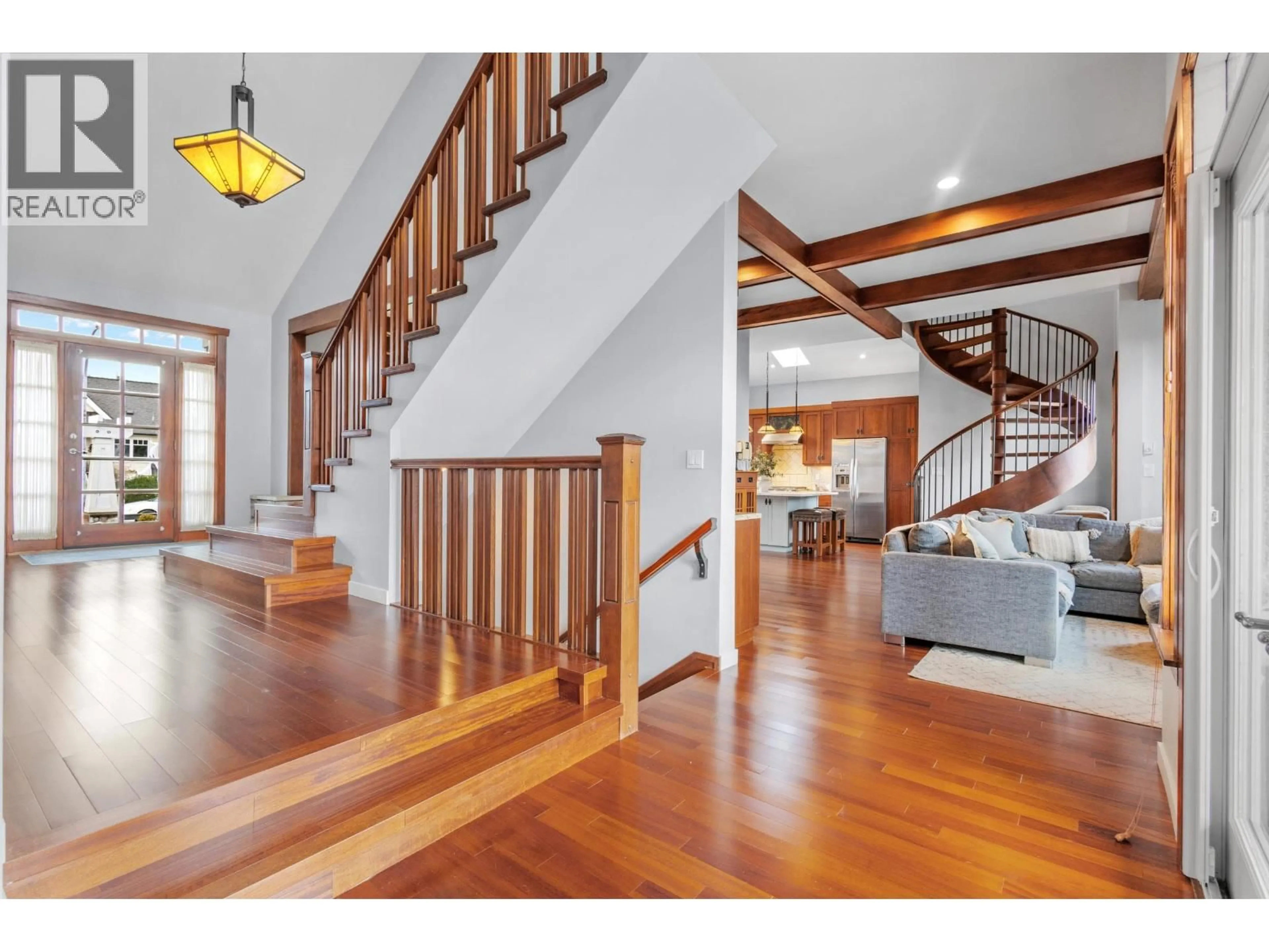 Unknown for 186 MACDONALD AVENUE, Burnaby British Columbia V5C4M5