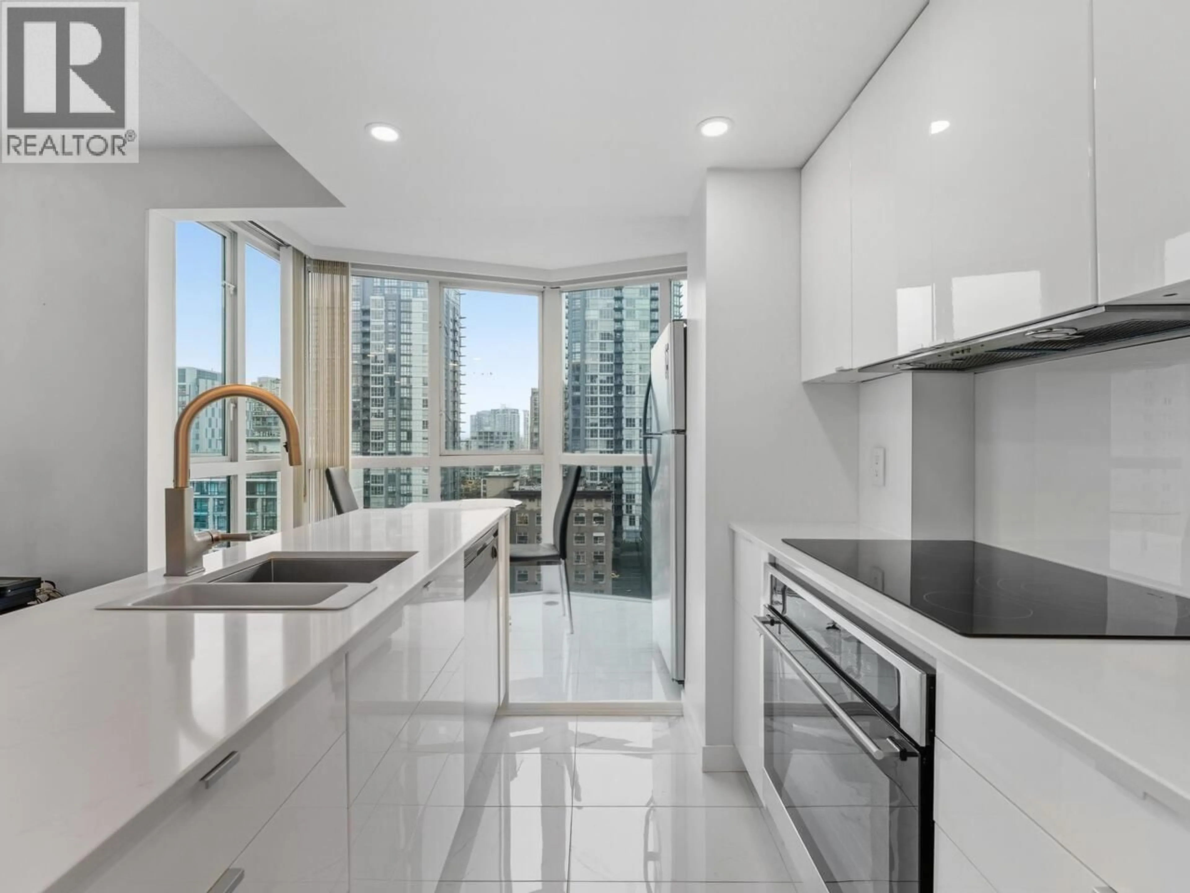 Standard kitchen, unknown for 1007 - 1188 HOWE STREET, Vancouver British Columbia V6Z2S8