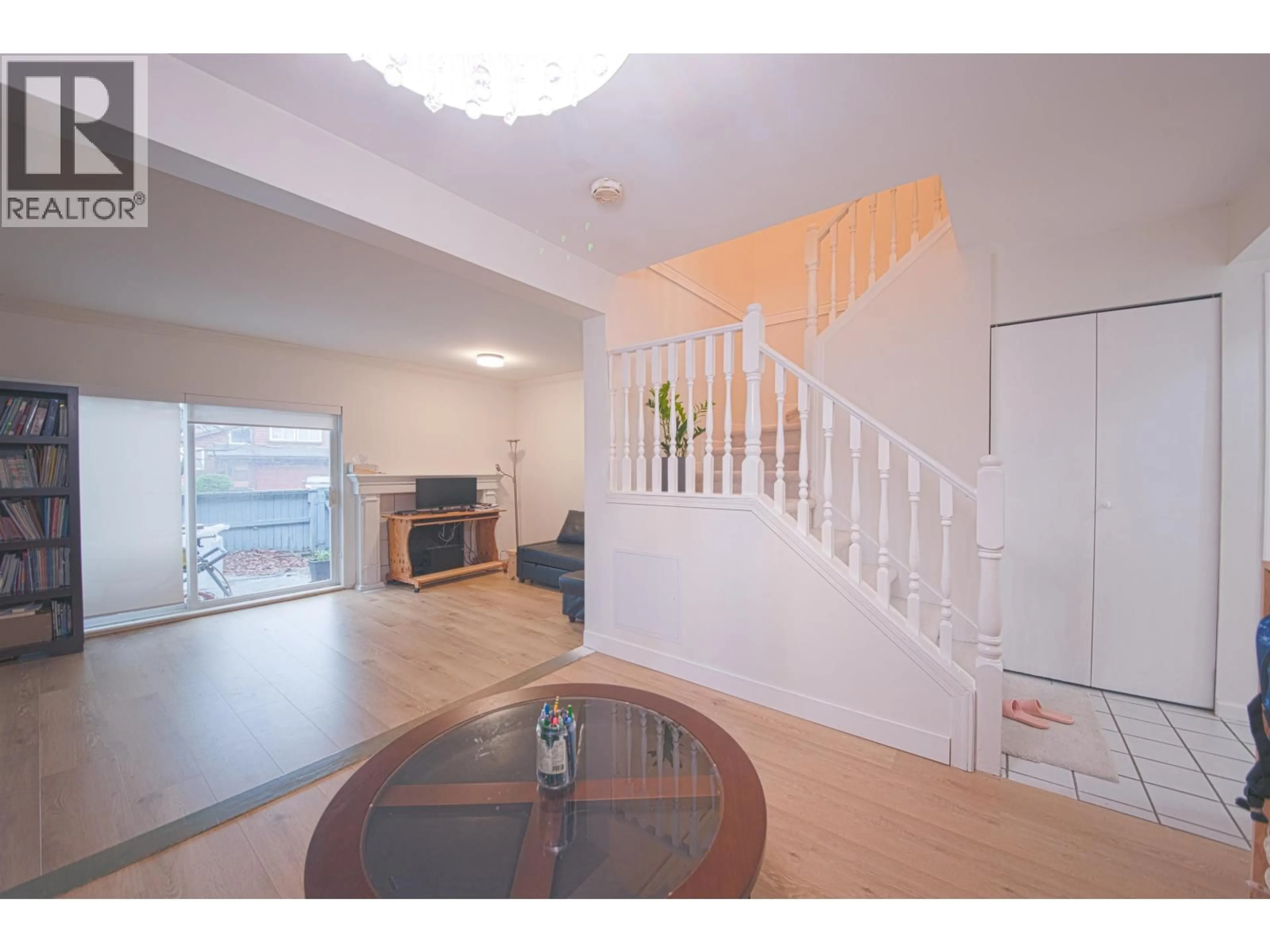 Unknown for 2 - 1170 LANSDOWNE DRIVE, Coquitlam British Columbia V3B5V8