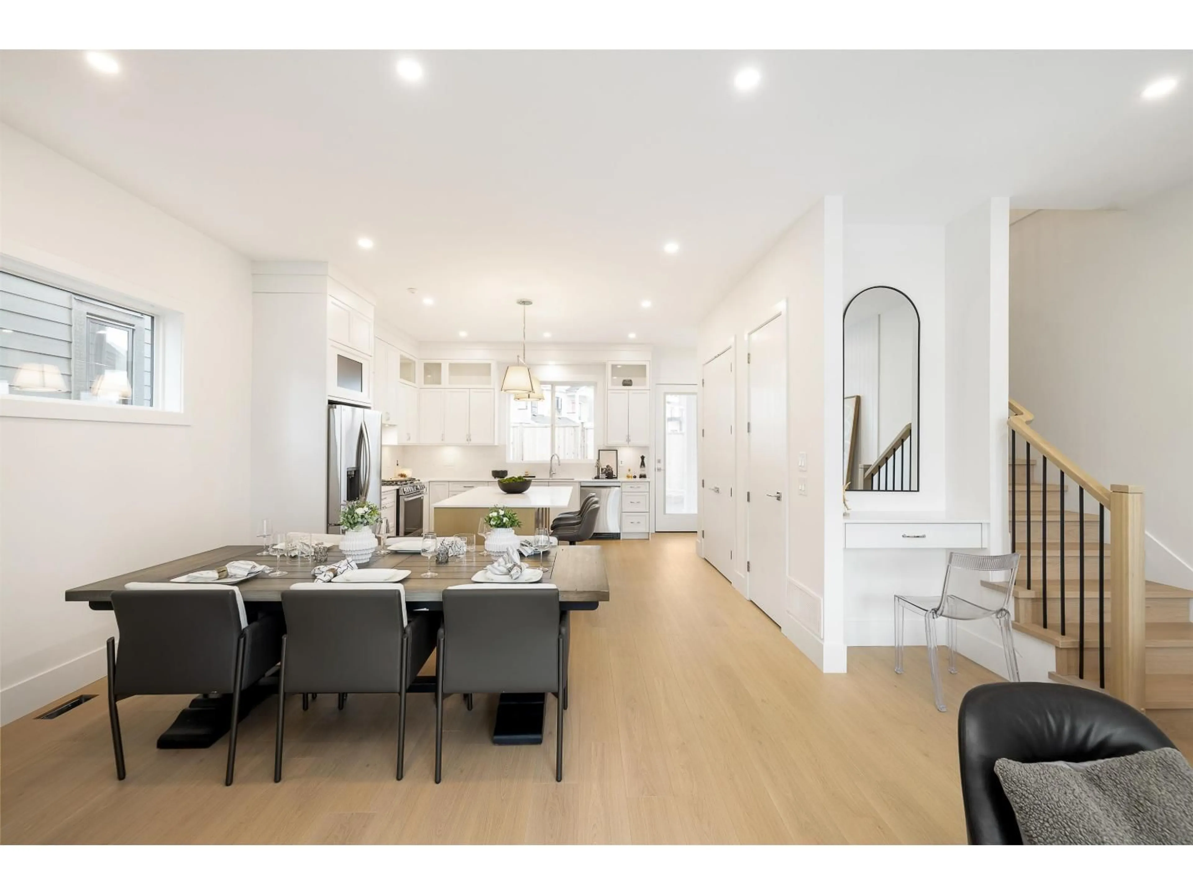 Open concept kitchen, unknown for 102 - 1810 165A STREET, Surrey British Columbia V3Z9X5