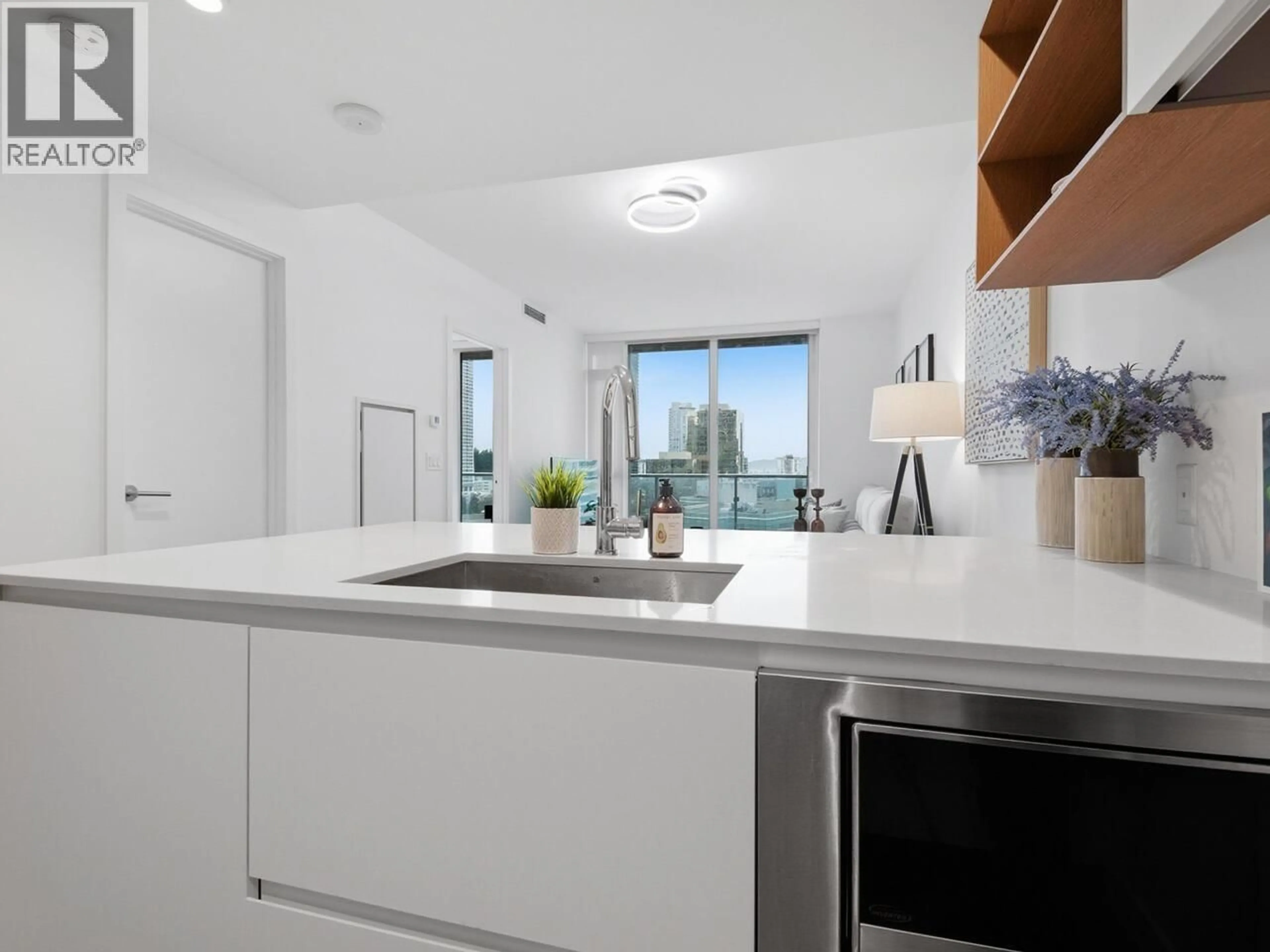 Unknown for 905 - 6000 MCKAY AVENUE, Burnaby British Columbia V5H0K2