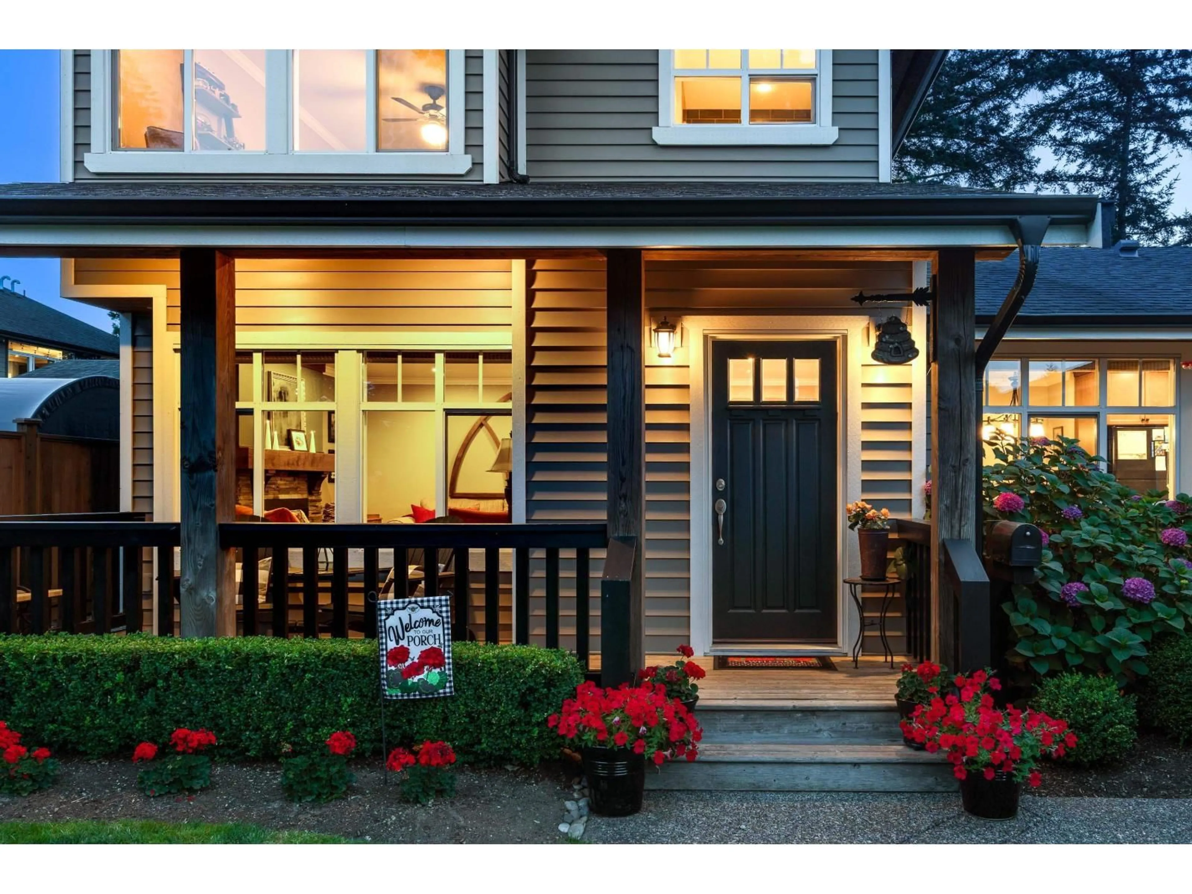 Home with vinyl exterior material, street for 4611 198C STREET, Langley British Columbia V3A5Z7