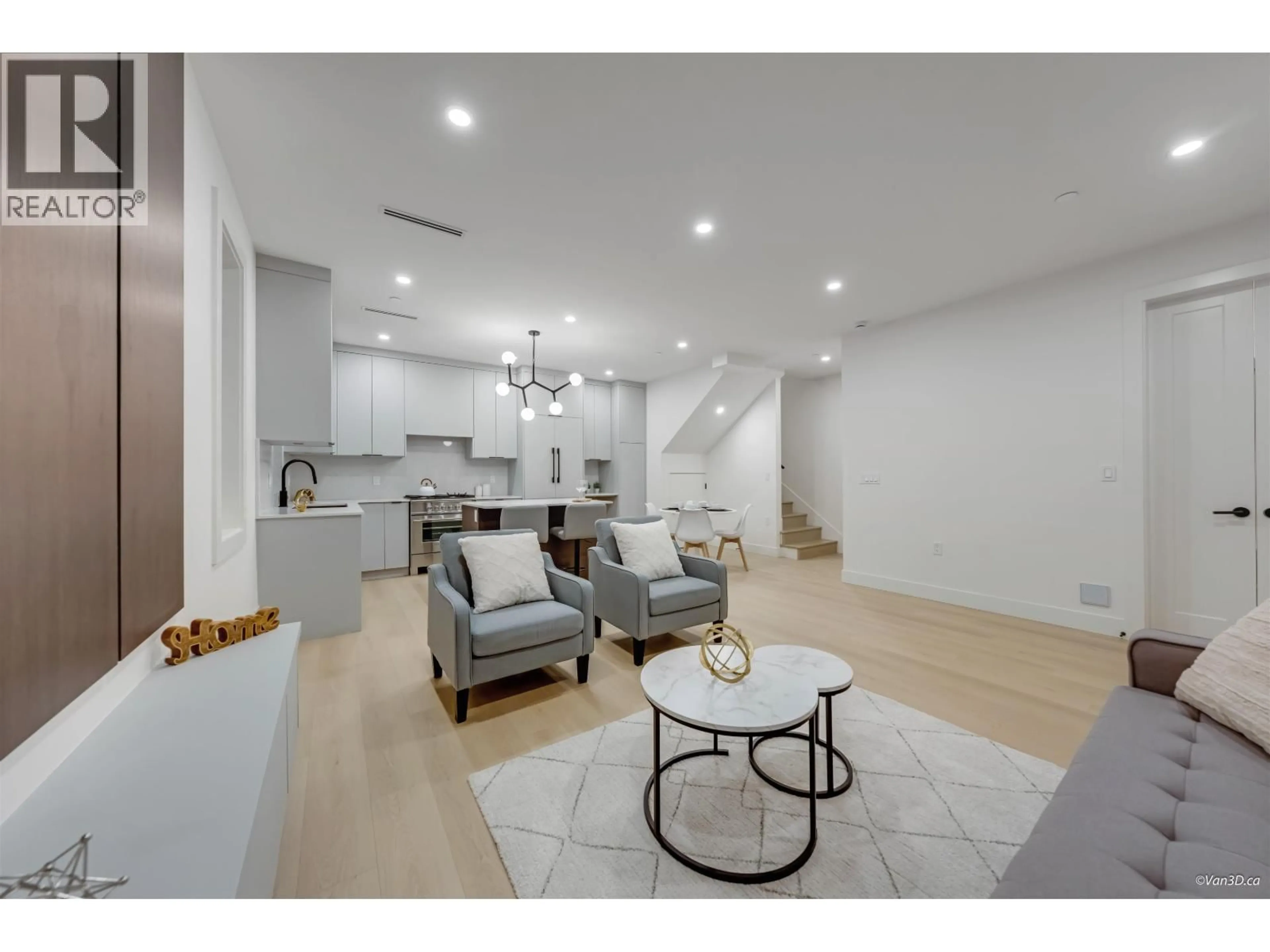 Living room with furniture, unknown for 1 - 6730 HEATHER STREET, Vancouver British Columbia V6P3P4