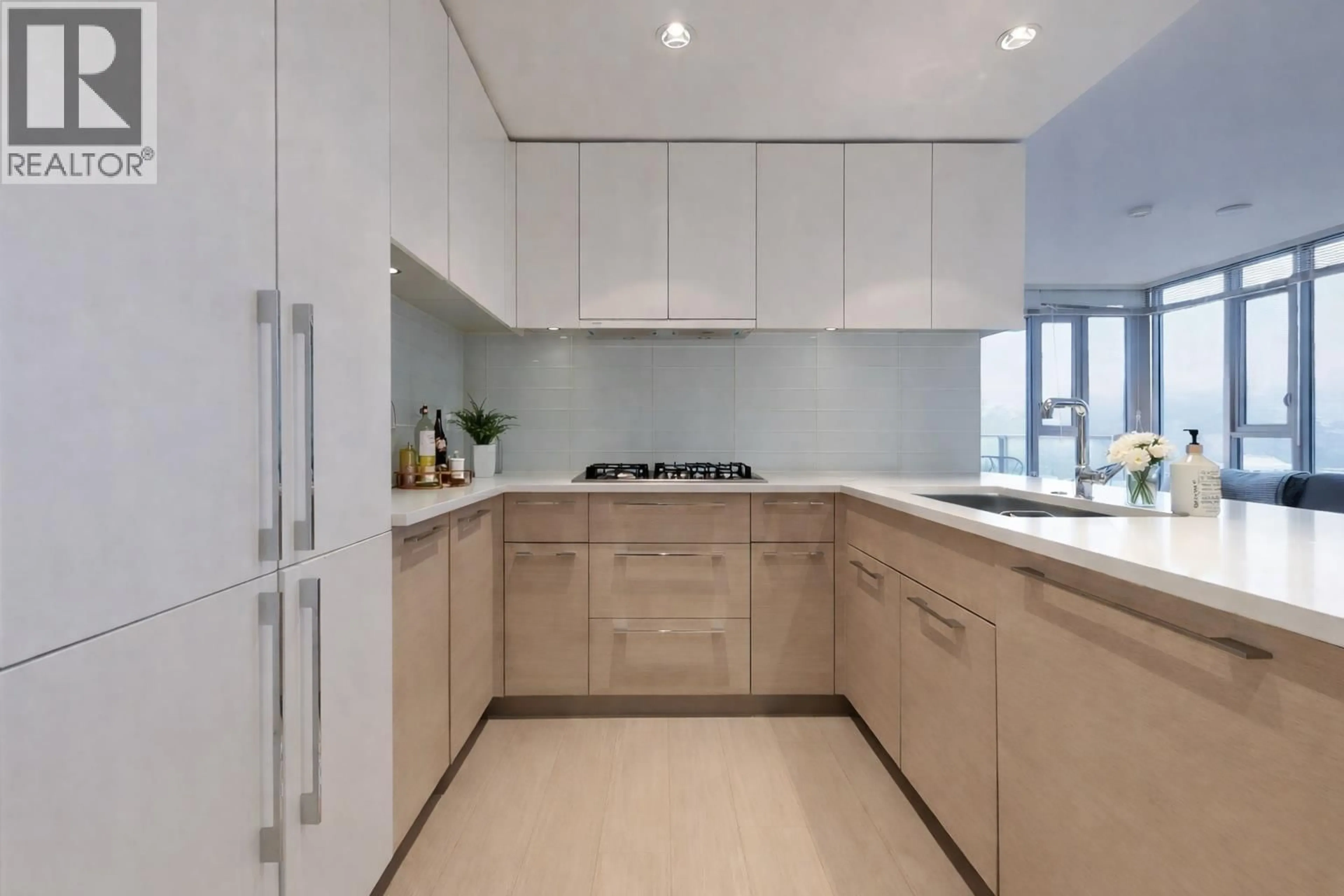 Contemporary kitchen, unknown for 3107 - 1188 PINETREE WAY, Coquitlam British Columbia V3B0K9